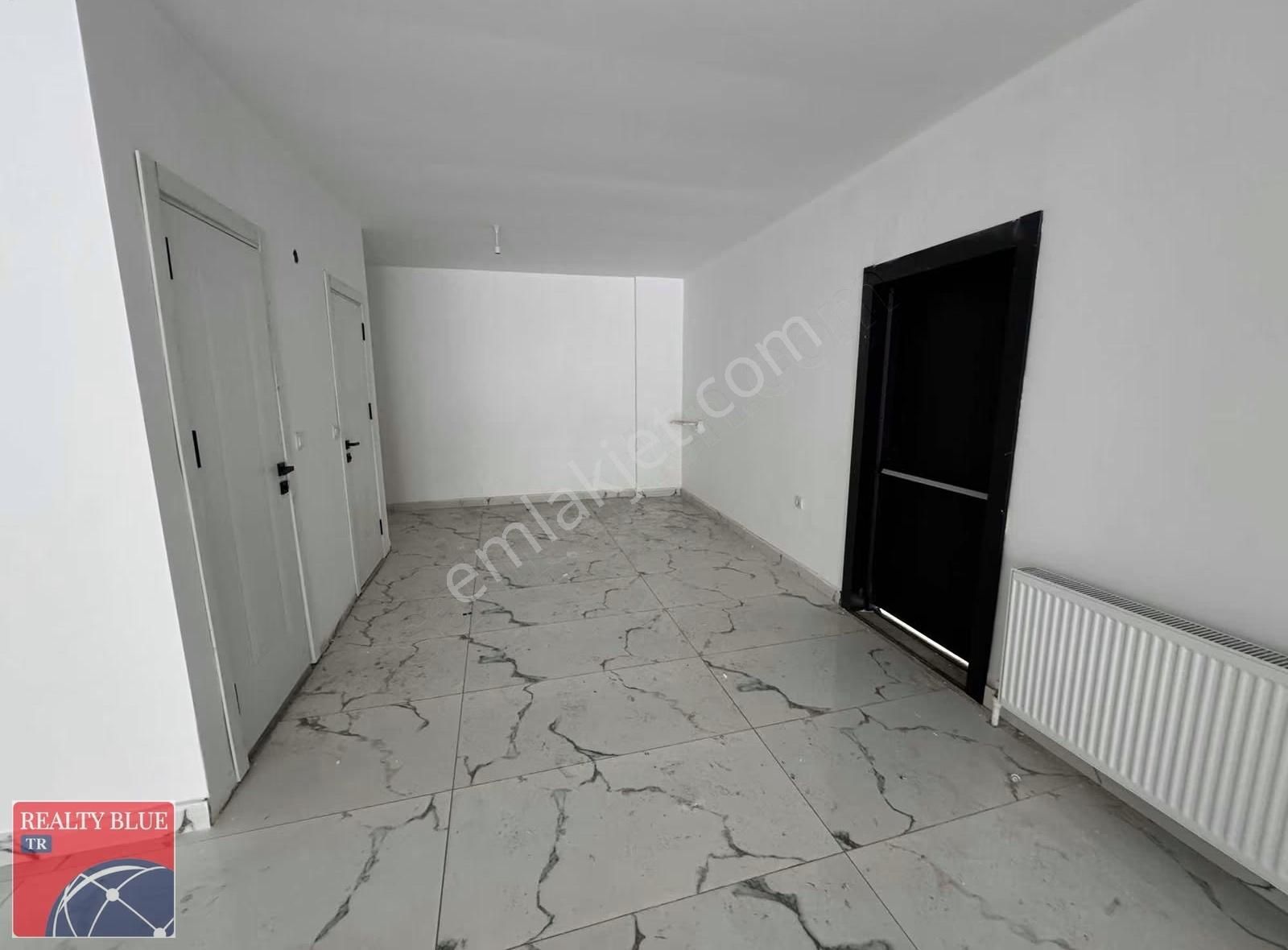 Sultanbeyli'de Cadde Üzeri Kiralık Dükkan 260m²kapalı +150m²açık - Görsel 12