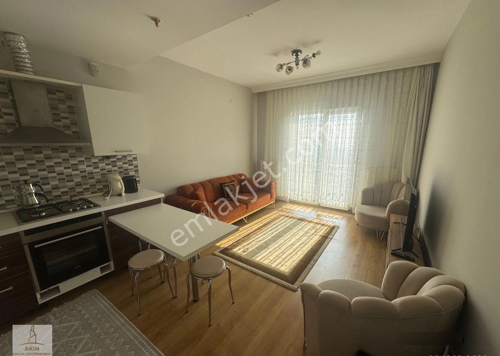 Esenyurt İnnovia 2 Şehir Manzaralı Eşyalı 1+1 Kiralık Daire
