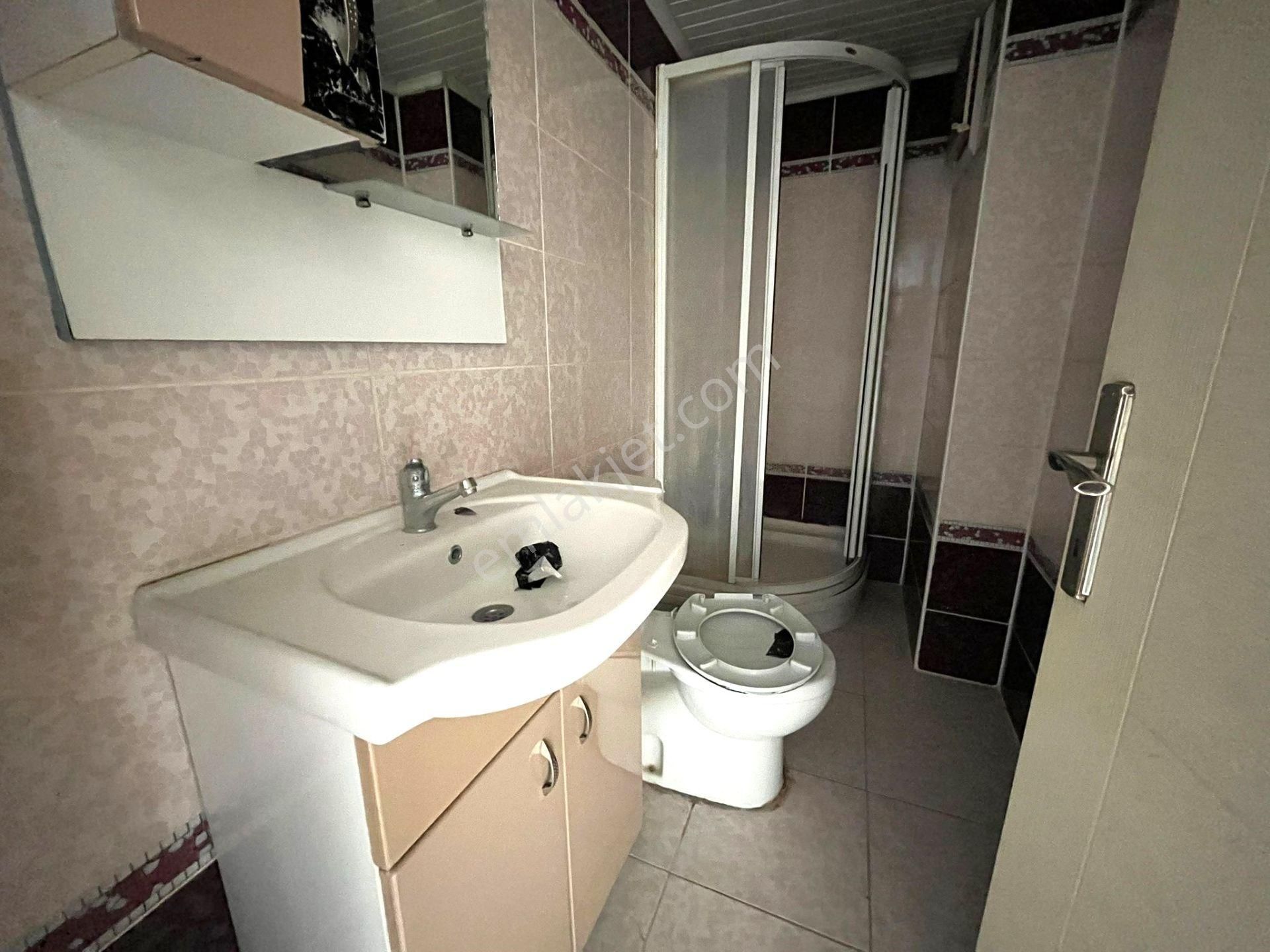 Recep Ümit Emlak'tan Fatih Mahallesi Kanal 26 Yakınında Kiralık Ferah 1+1daire - Görsel 14