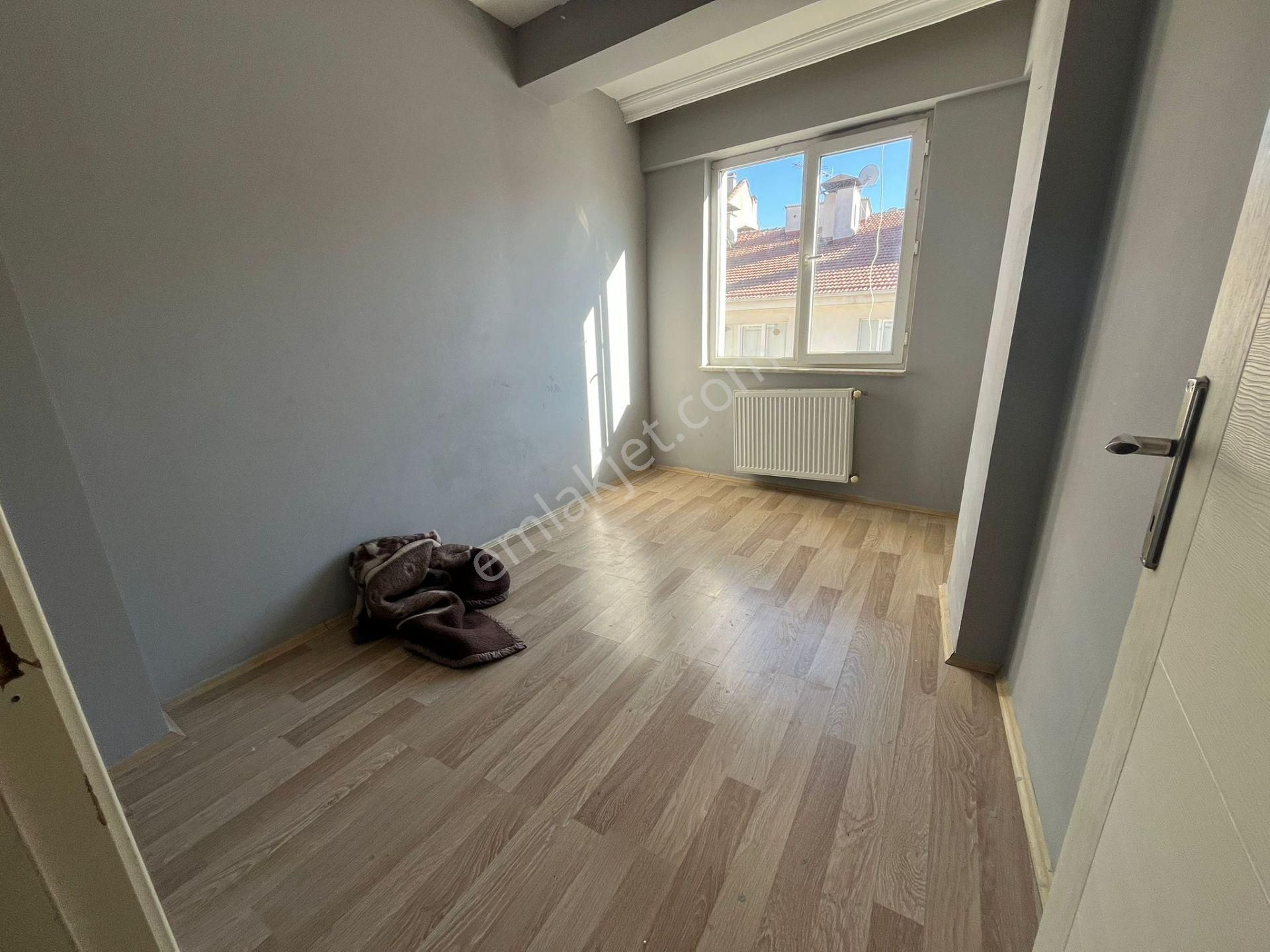 Recep Ümit Emlak'tan Fatih Mahallesi Kanal 26 Yakınında Kiralık Ferah 1+1daire - Görsel 11