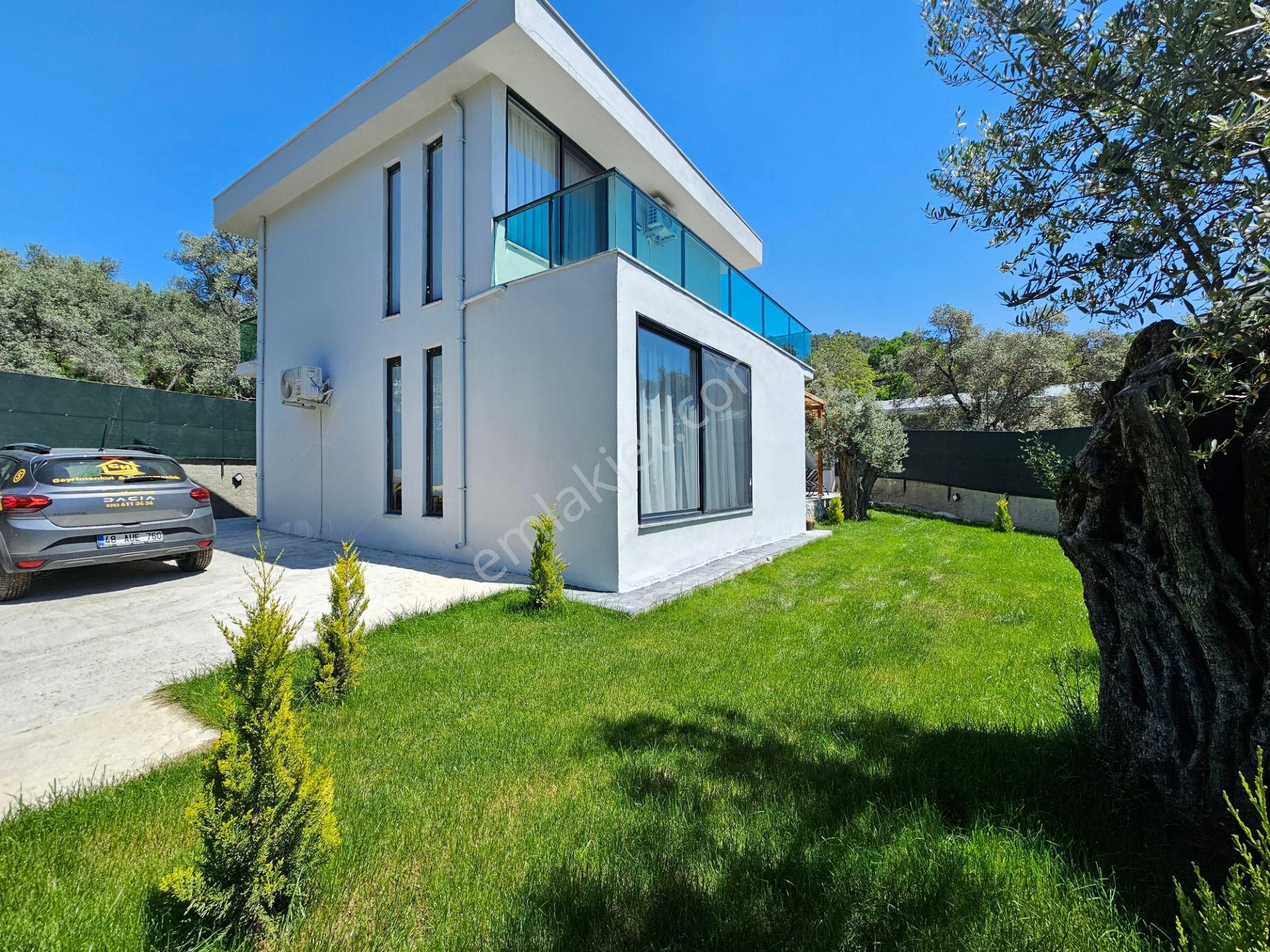 Goldhouse Dan Satılık Yakacıkta Doğayla İç İçe Müstakil Havuzlu Villa - Görsel 8