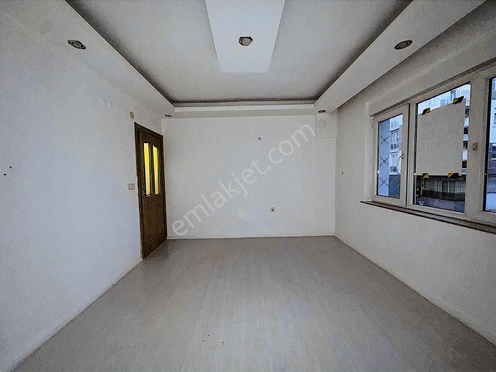 A K Mutludan Ahatlıda Diş Hastanesi Yakını 2+1 Katta Daire - Görsel 27