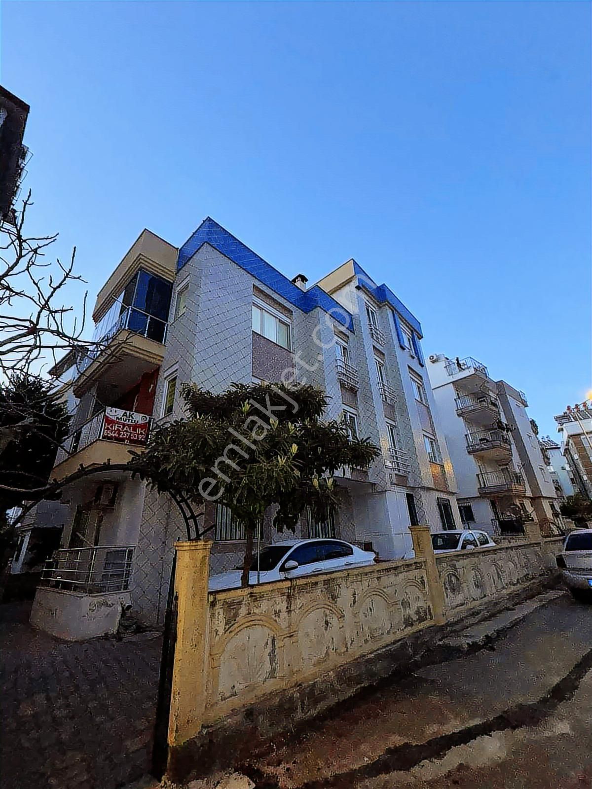 A K Mutludan Ahatlıda Diş Hastanesi Yakını 2+1 Katta Daire - Görsel 9