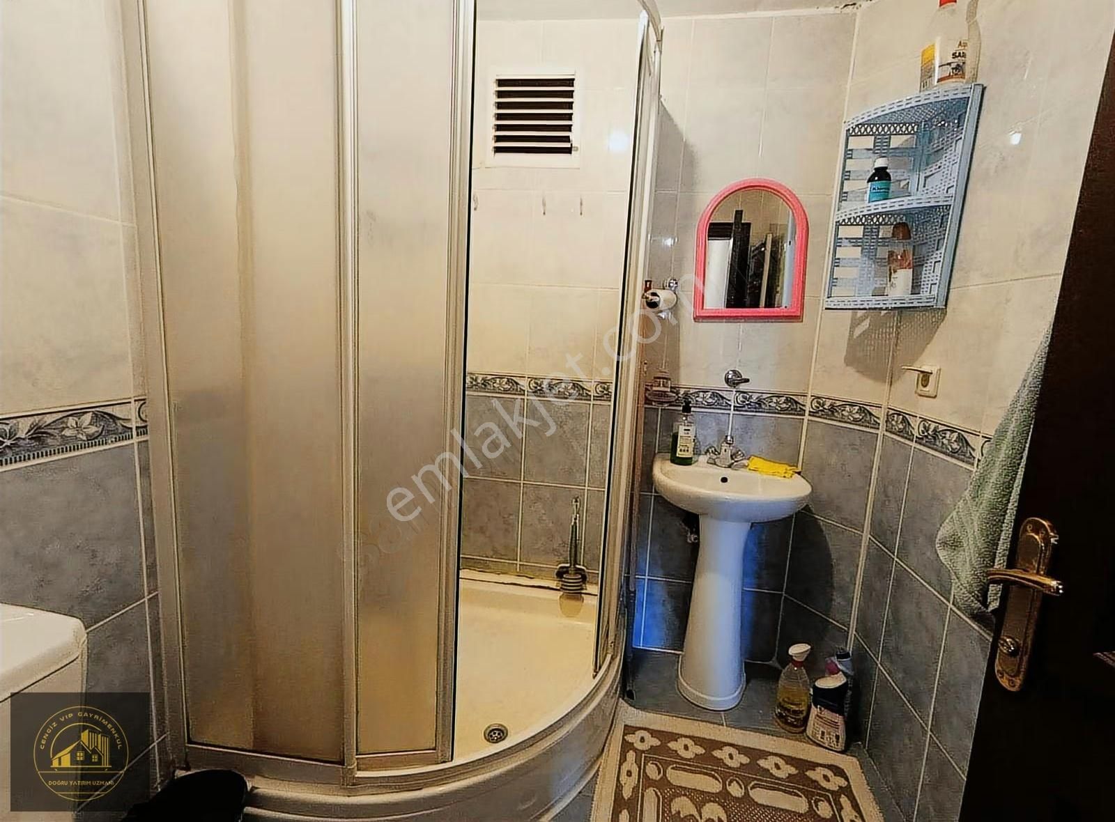 Göl Manzaralı Eşyalı Kiralık 3+1 Daire - Görsel 9