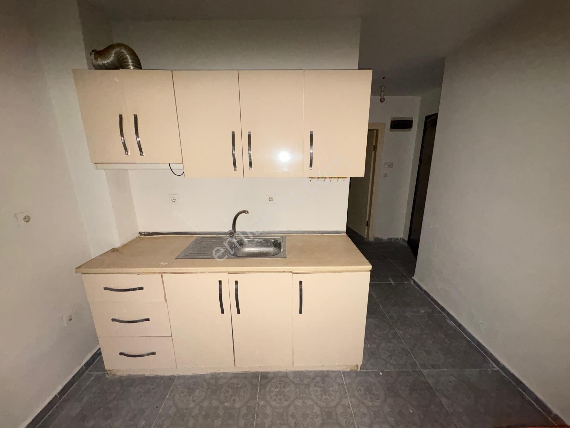 Marmara'dan Ayşekadın Ana Cadde 1+1 Satılık Daire - Görsel 8