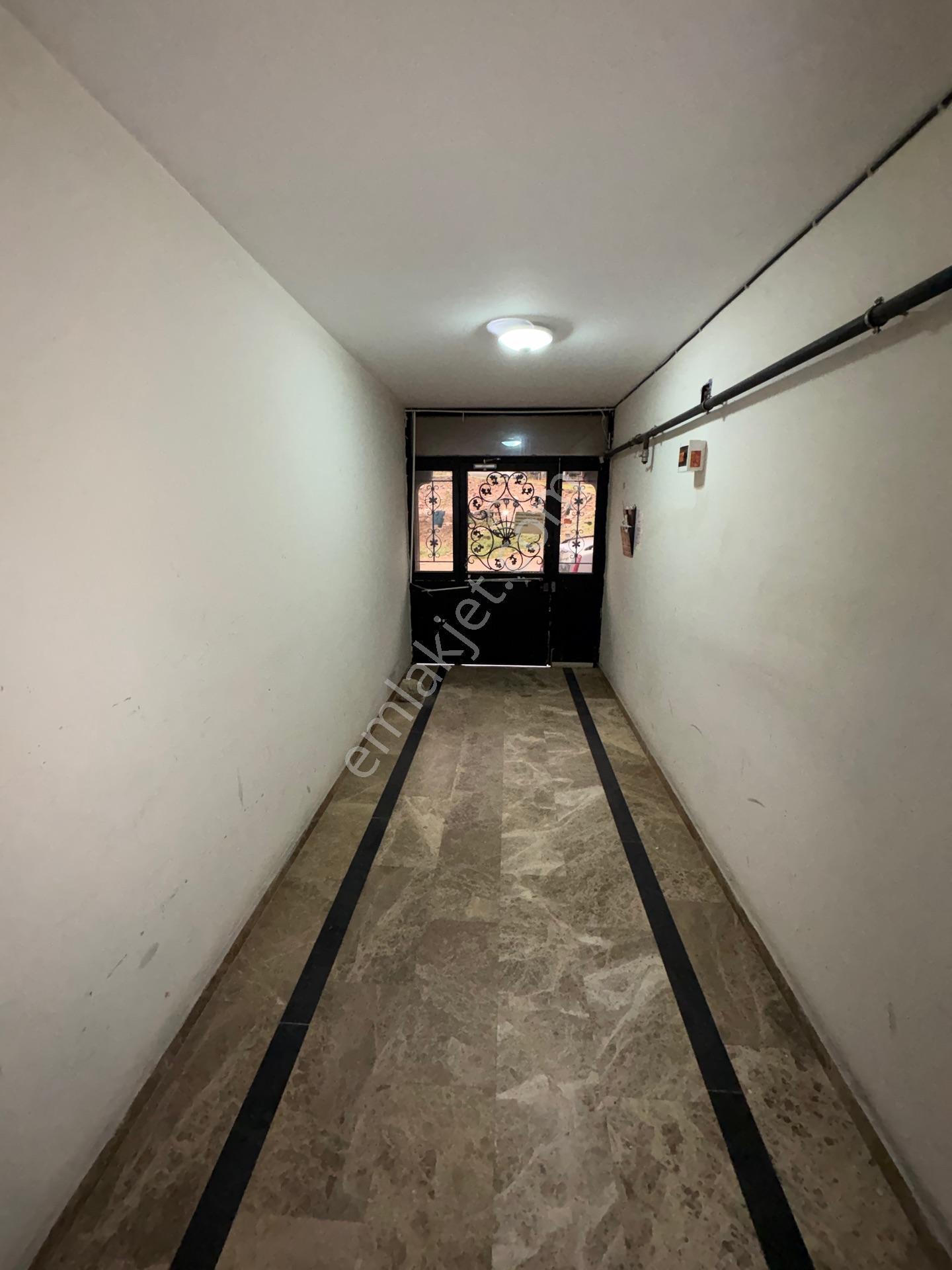 Marmara'dan Ayşekadın Ana Cadde 1+1 Satılık Daire - Görsel 12