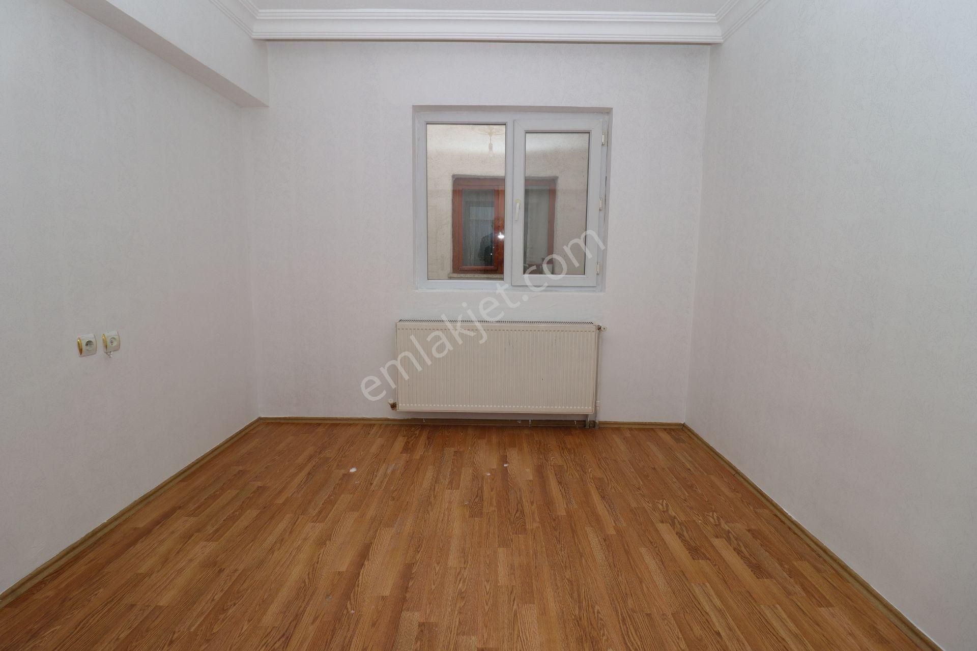 Etimesgut Elvan'da 1544 Cad Üstünde Manzaralı 5+1 Teraslı Daire - Görsel 10