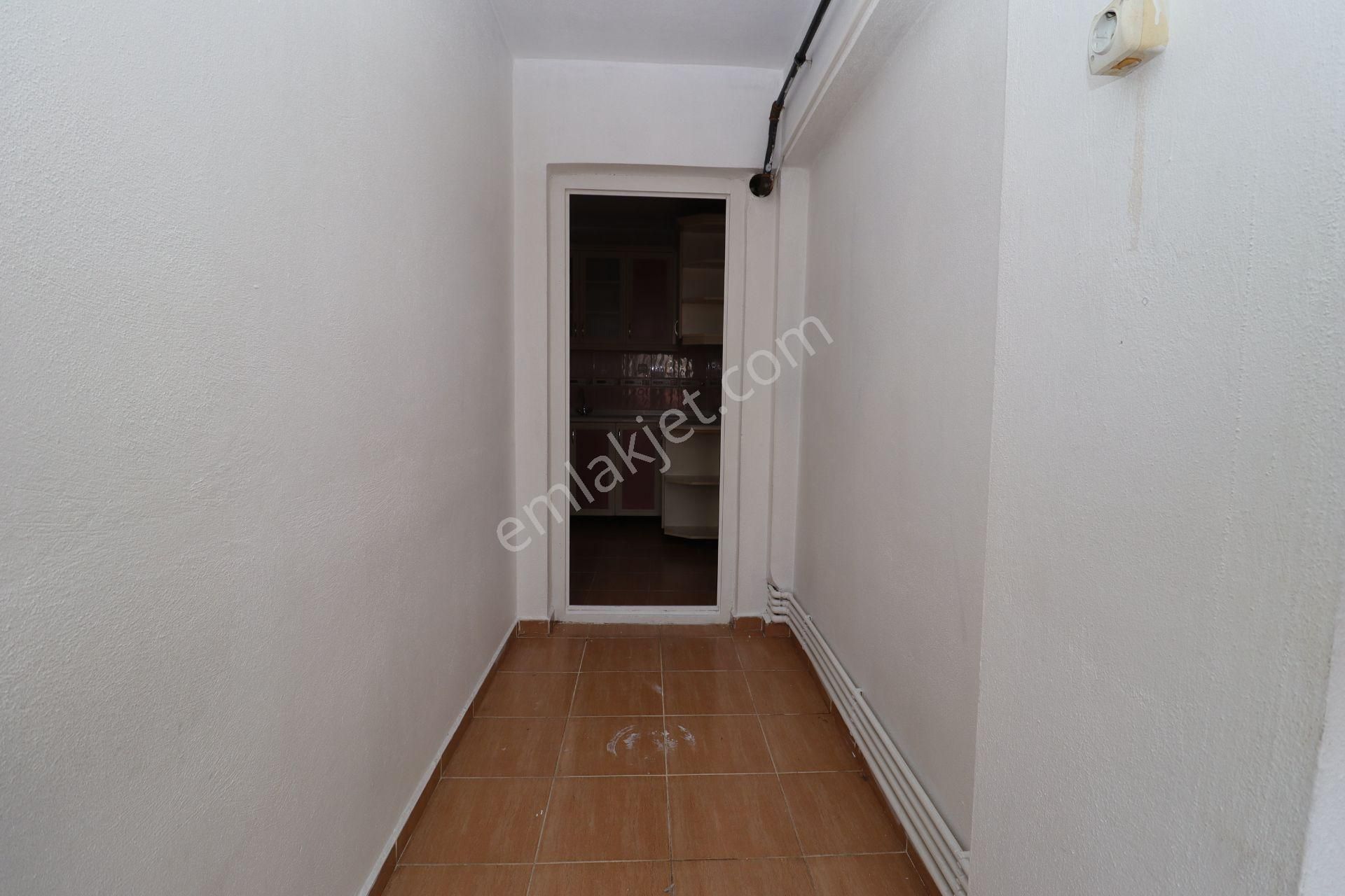 Etimesgut Elvan'da 1544 Cad Üstünde Manzaralı 5+1 Teraslı Daire - Görsel 20