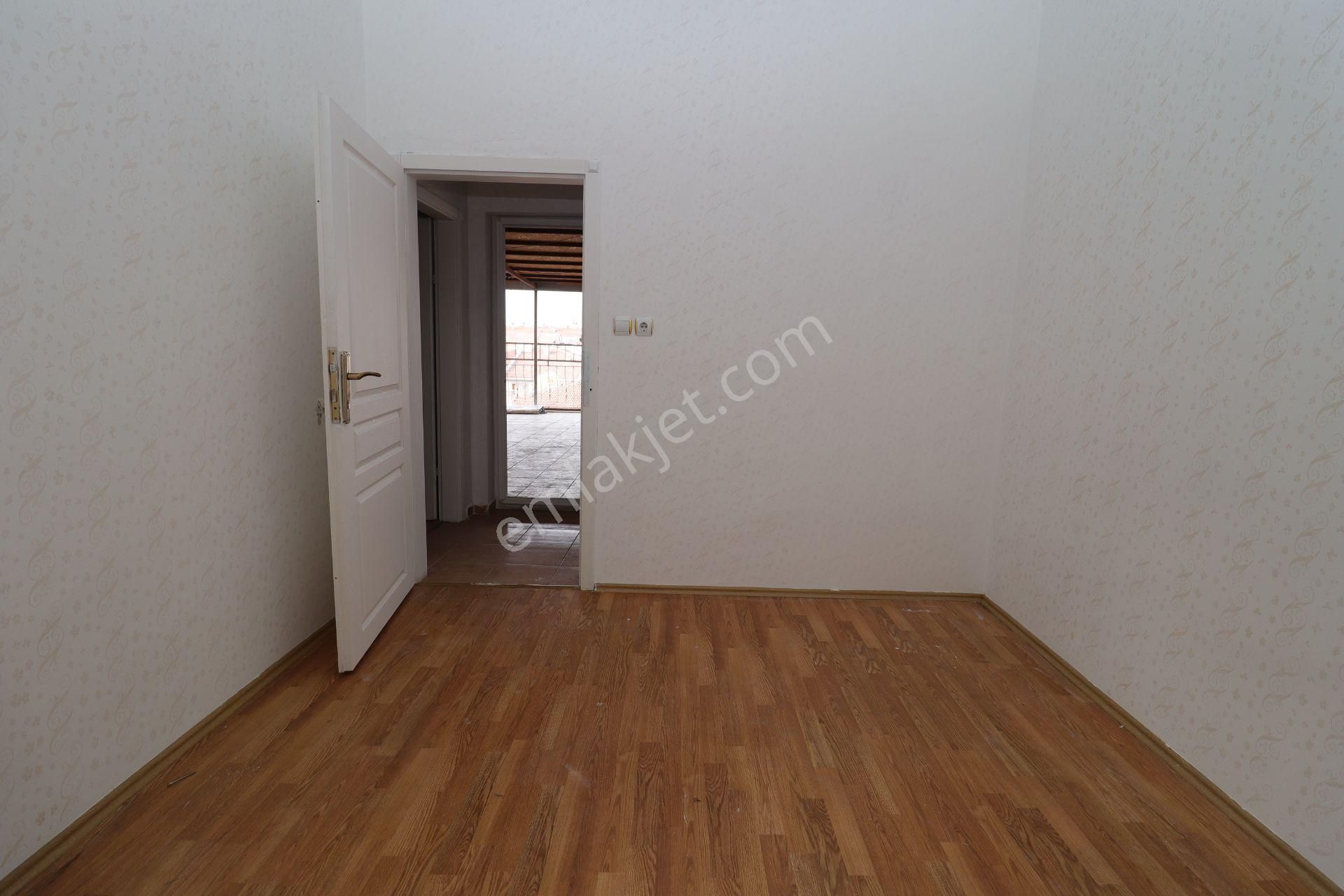 Etimesgut Elvan'da 1544 Cad Üstünde Manzaralı 5+1 Teraslı Daire - Görsel 29