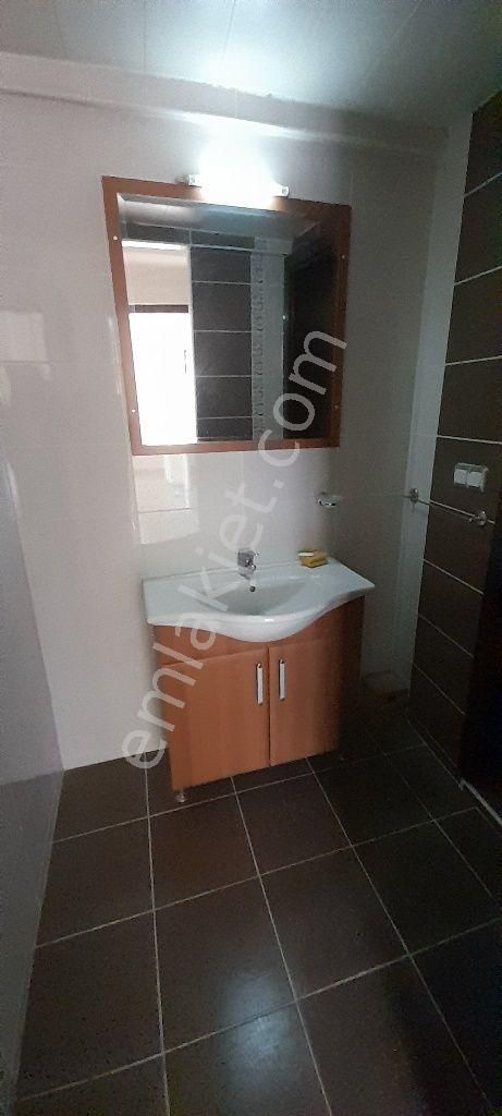 Ender Uysaldan Zeytinköy Mahallesin De 3+1 Balkonlu Depozitosuz Kiralık Daire... - Görsel 13