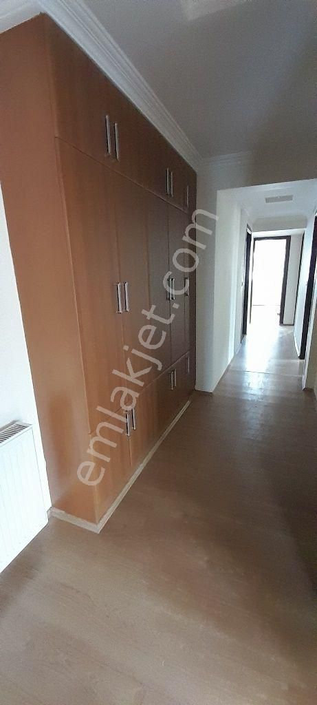 Ender Uysaldan Zeytinköy Mahallesin De 3+1 Balkonlu Depozitosuz Kiralık Daire... - Görsel 12