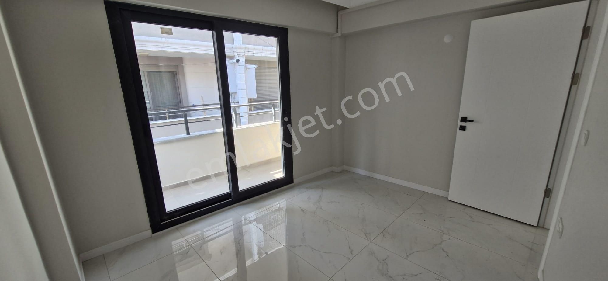 Coldwell Banker Route | Yakamoz'da Satılık Sıfır Dubleks Daire - Görsel 9