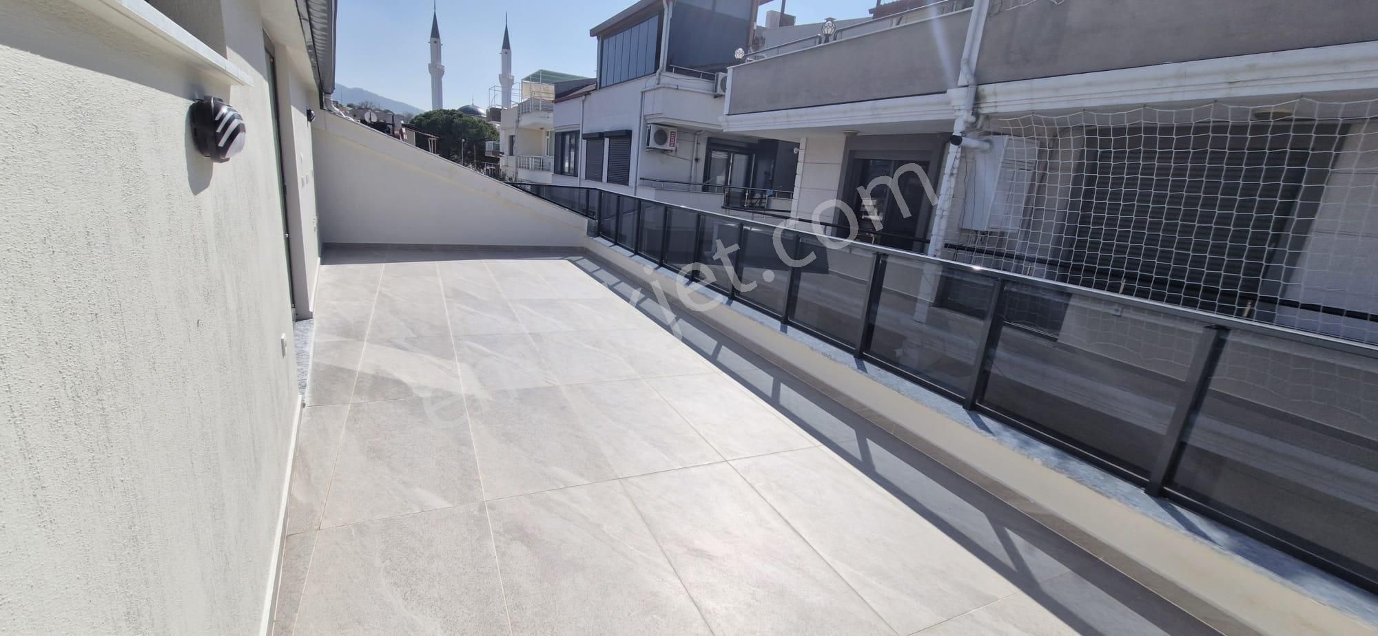 Coldwell Banker Route | Yakamoz'da Satılık Sıfır Dubleks Daire - Görsel 20