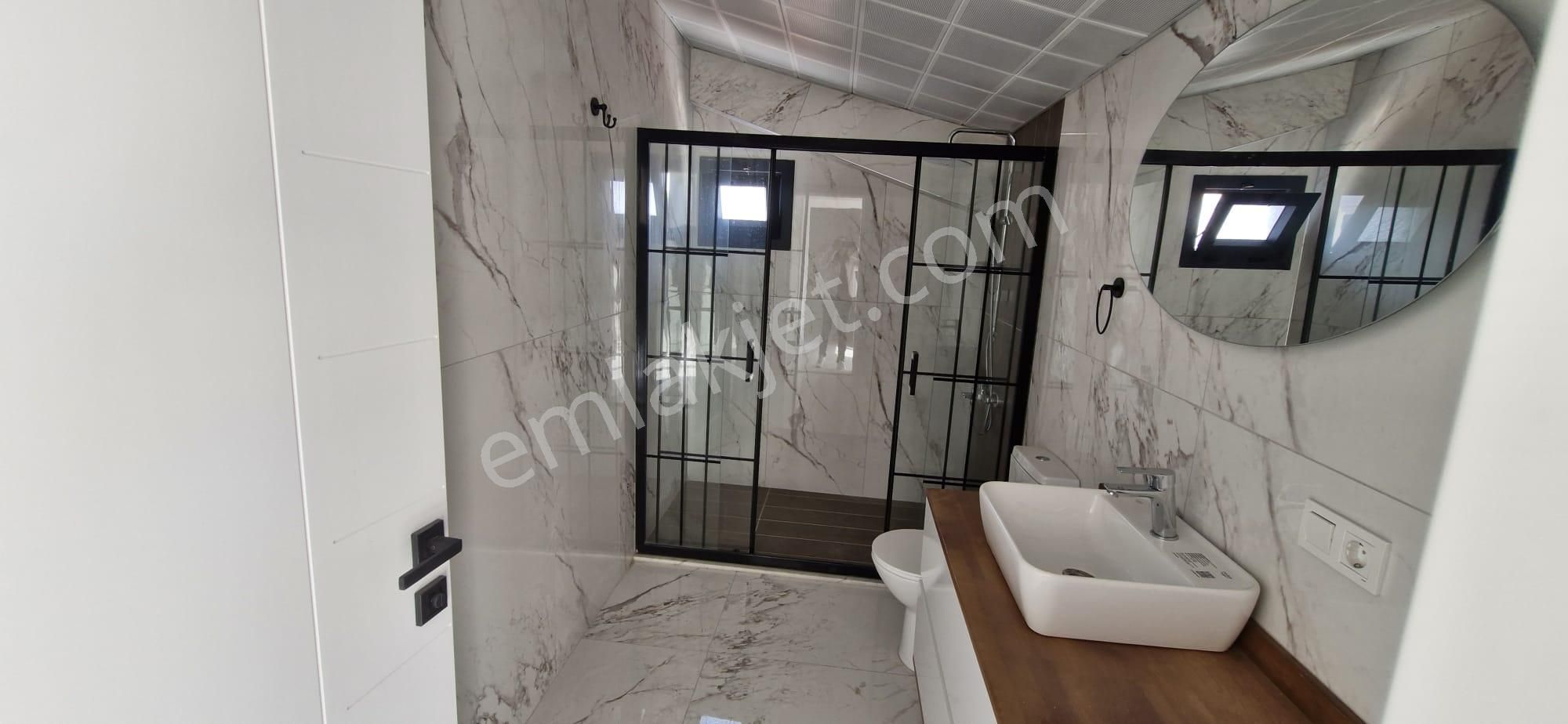 Coldwell Banker Route | Yakamoz'da Satılık Sıfır Dubleks Daire - Görsel 18