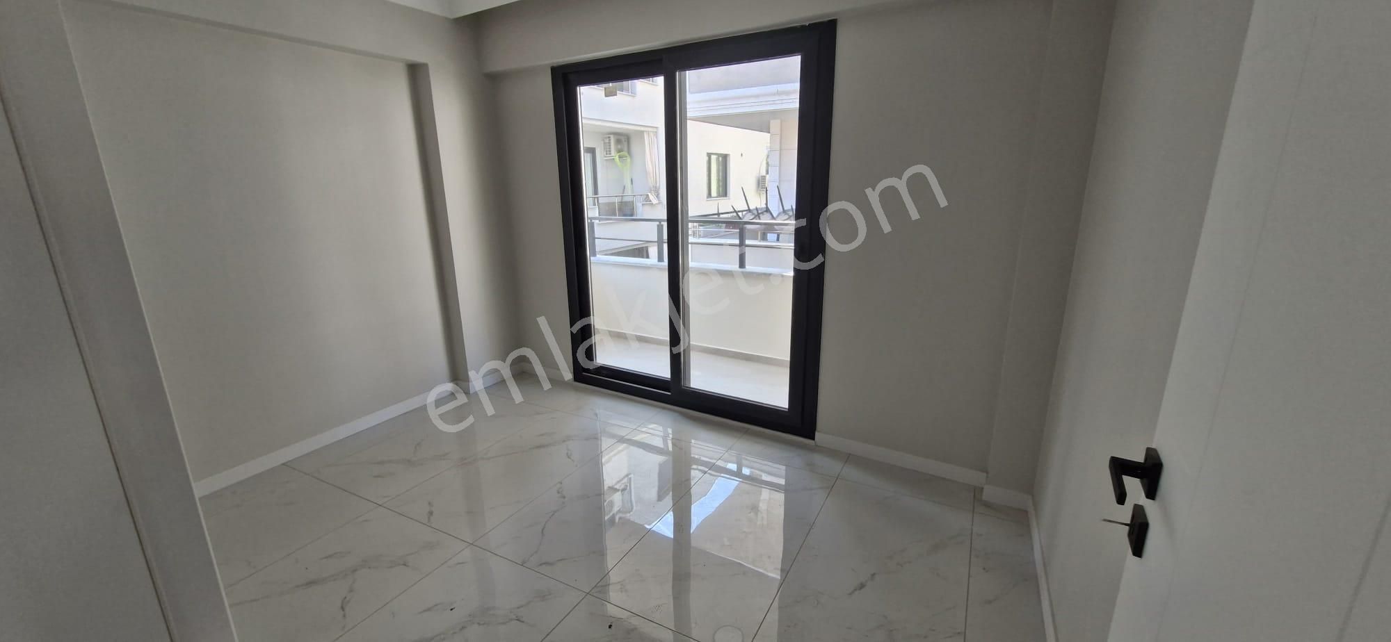 Coldwell Banker Route | Yakamoz'da Satılık Sıfır Dubleks Daire - Görsel 10