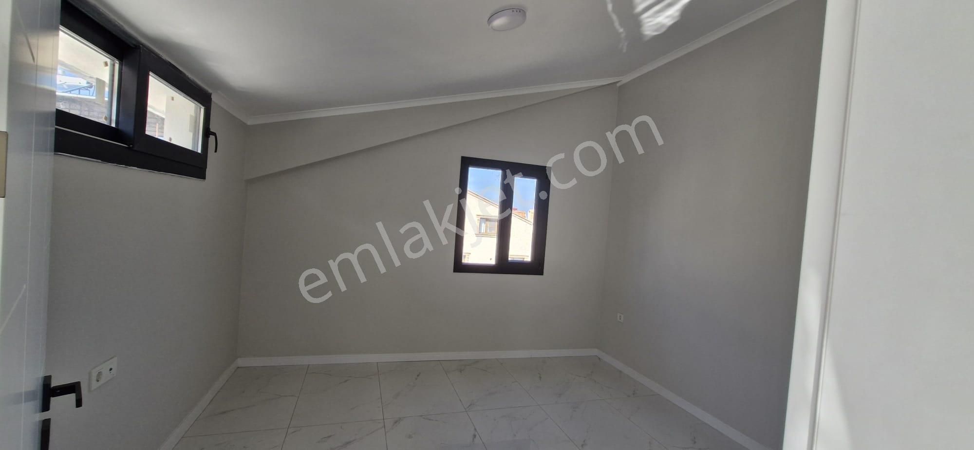 Coldwell Banker Route | Yakamoz'da Satılık Sıfır Dubleks Daire - Görsel 17