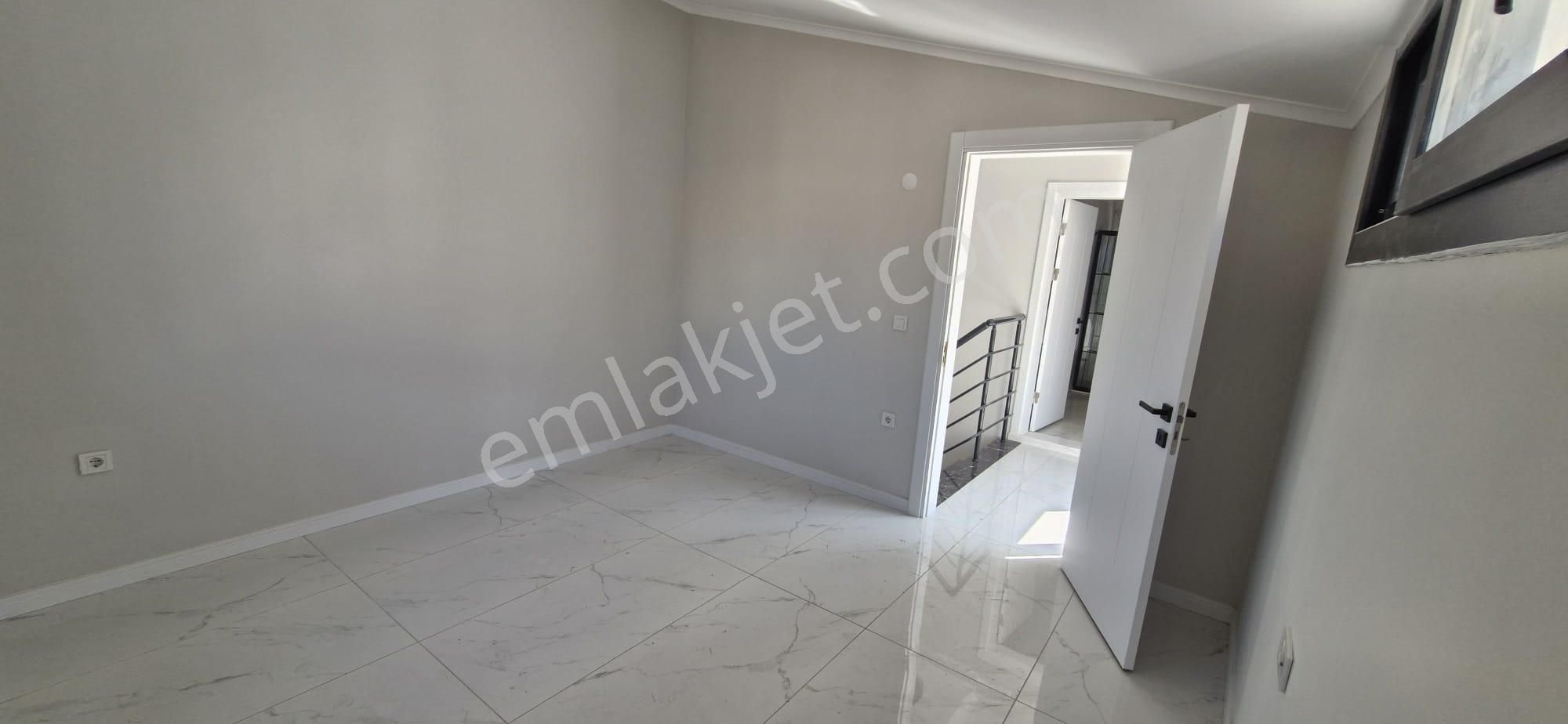 Coldwell Banker Route | Yakamoz'da Satılık Sıfır Dubleks Daire - Görsel 16