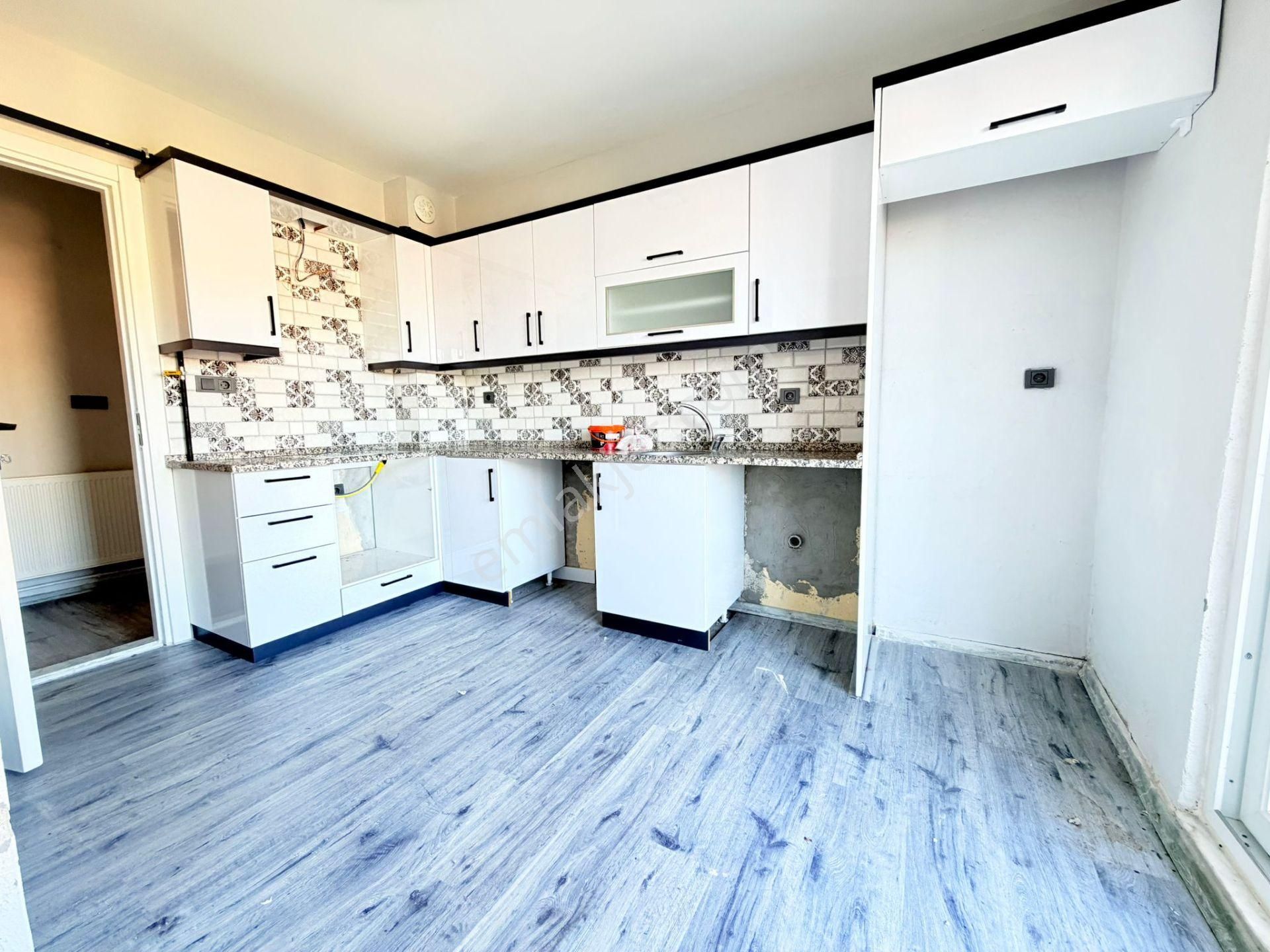 🏡 Göl-san Gayrimenkul’den 🏡 Pınarbaşı Mah. Doğalgazlı Kiralık Daire