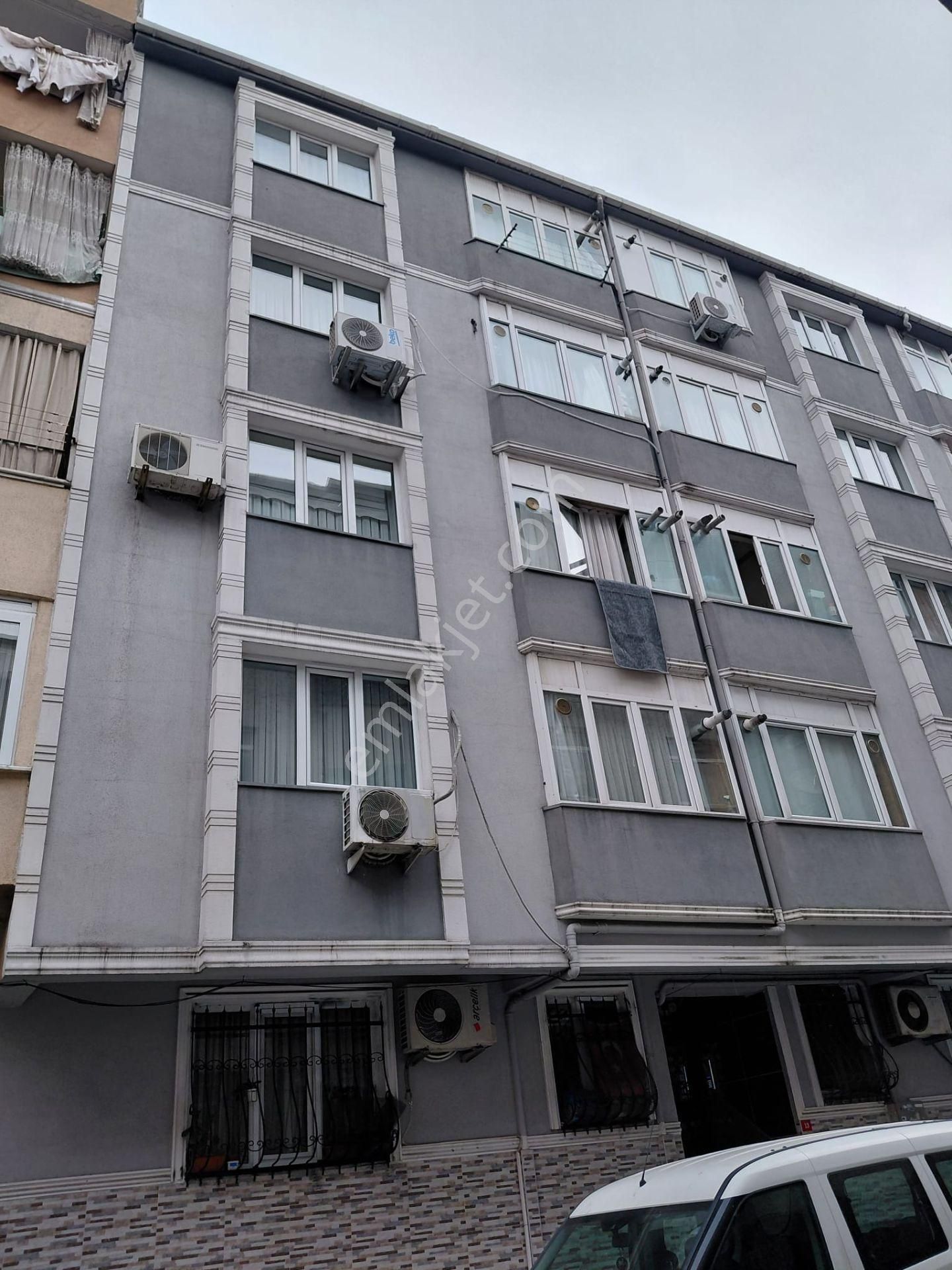 Yenibosna Fevziçakmakta Prim Potansiyelli 2+1 Satılık Daire