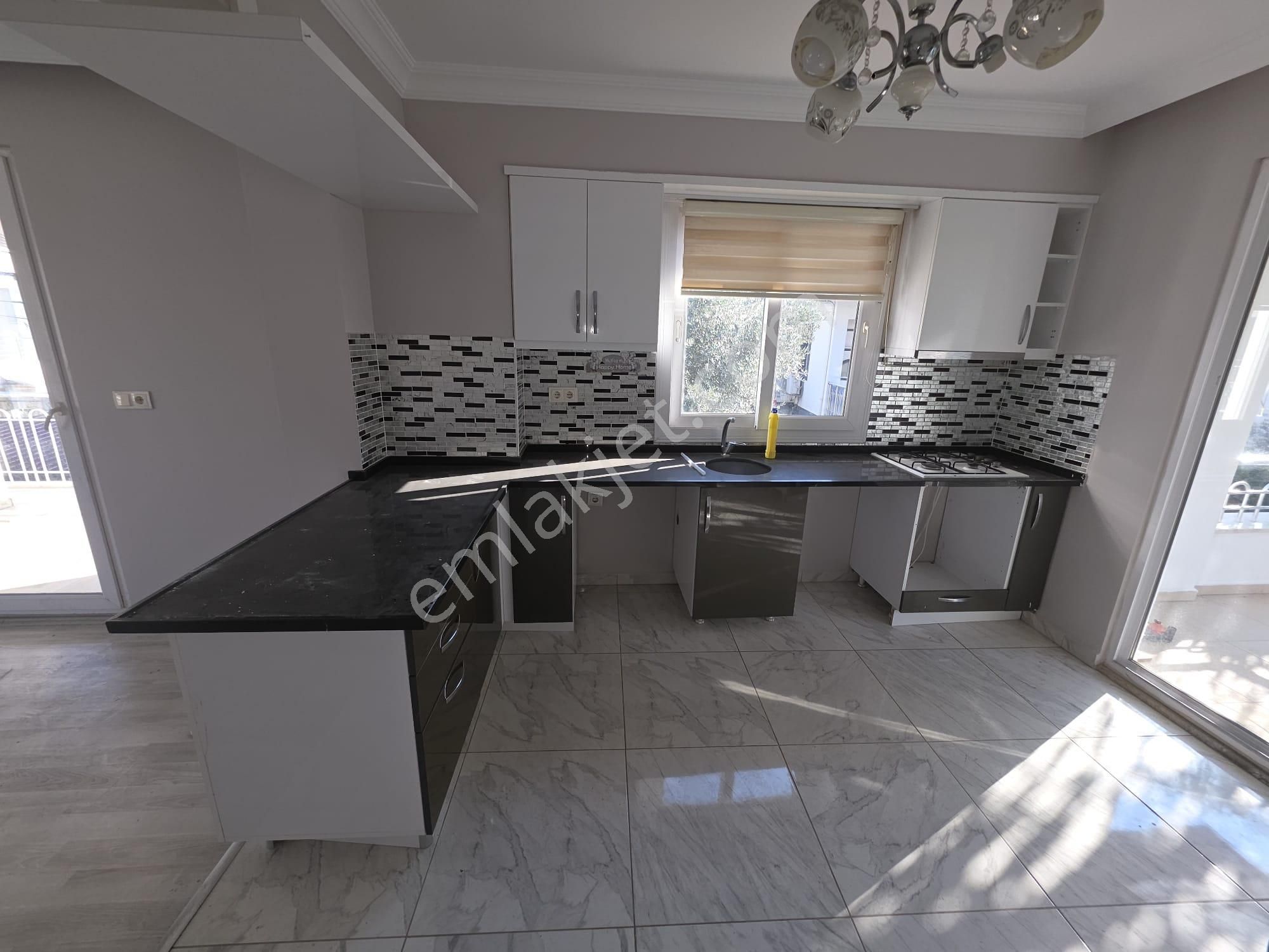 Goldhouse Den Kiralık Yenimahalede 4+1 Müstakil Girişli Dubleks Daire - Görsel 9