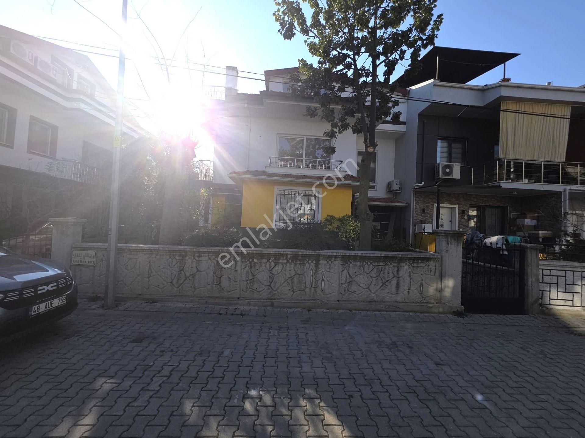 Goldhouse Den Kiralık Yenimahalede 4+1 Müstakil Girişli Dubleks Daire - Görsel 3