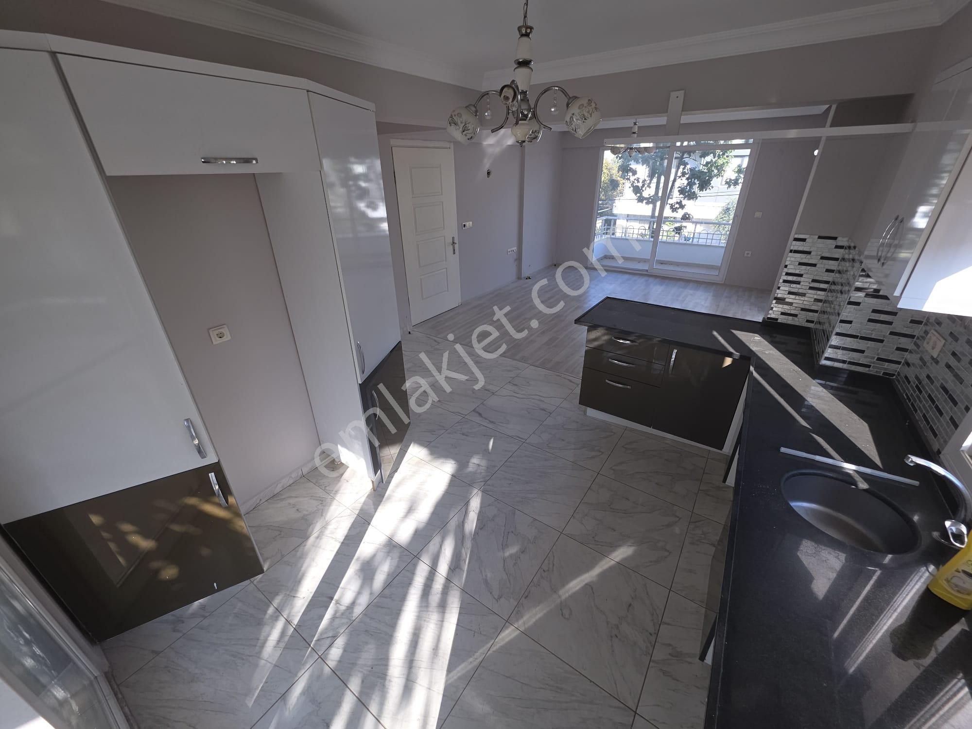 Goldhouse Den Kiralık Yenimahalede 4+1 Müstakil Girişli Dubleks Daire - Görsel 10