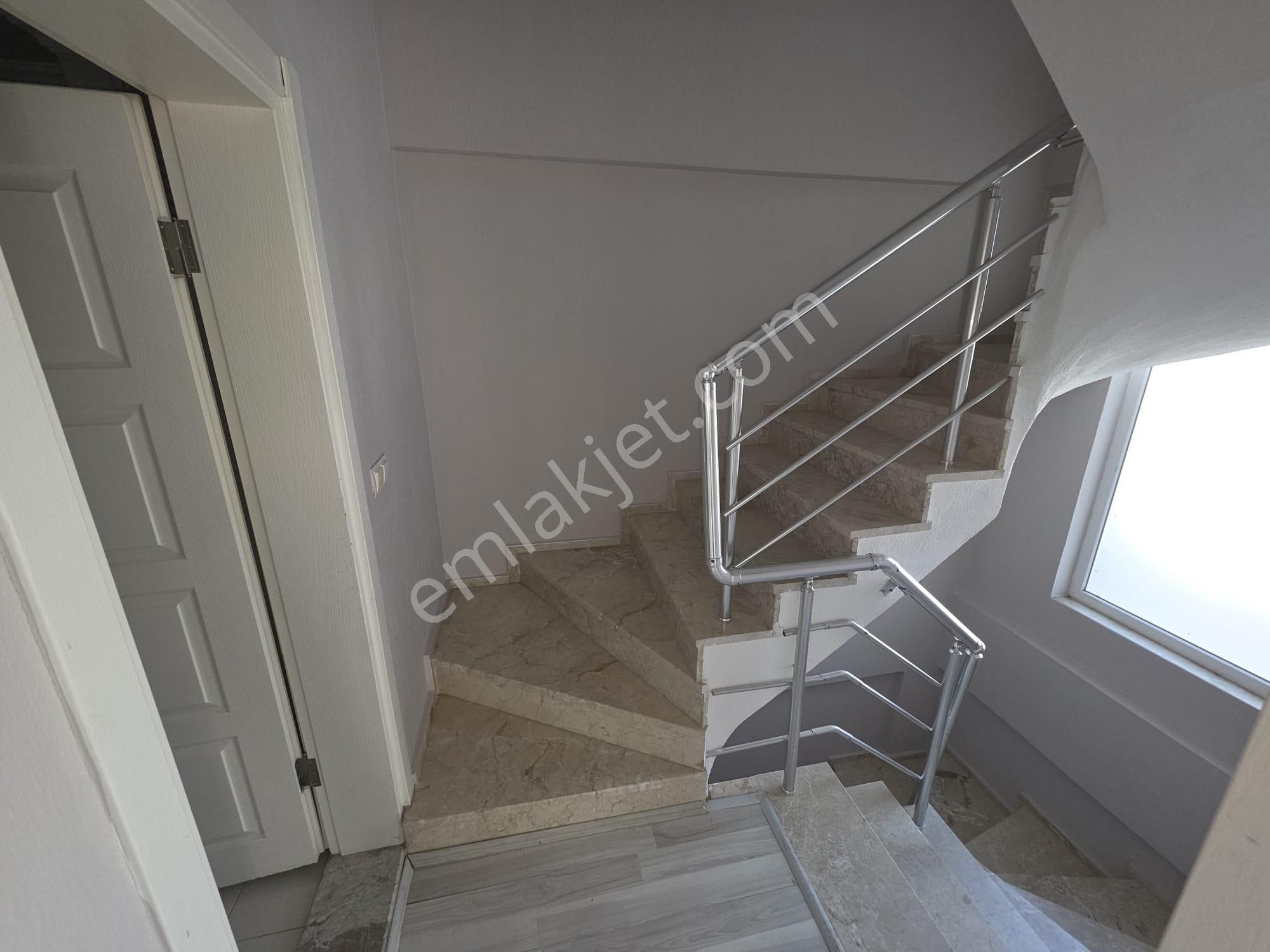 Goldhouse Den Kiralık Yenimahalede 4+1 Müstakil Girişli Dubleks Daire - Görsel 20