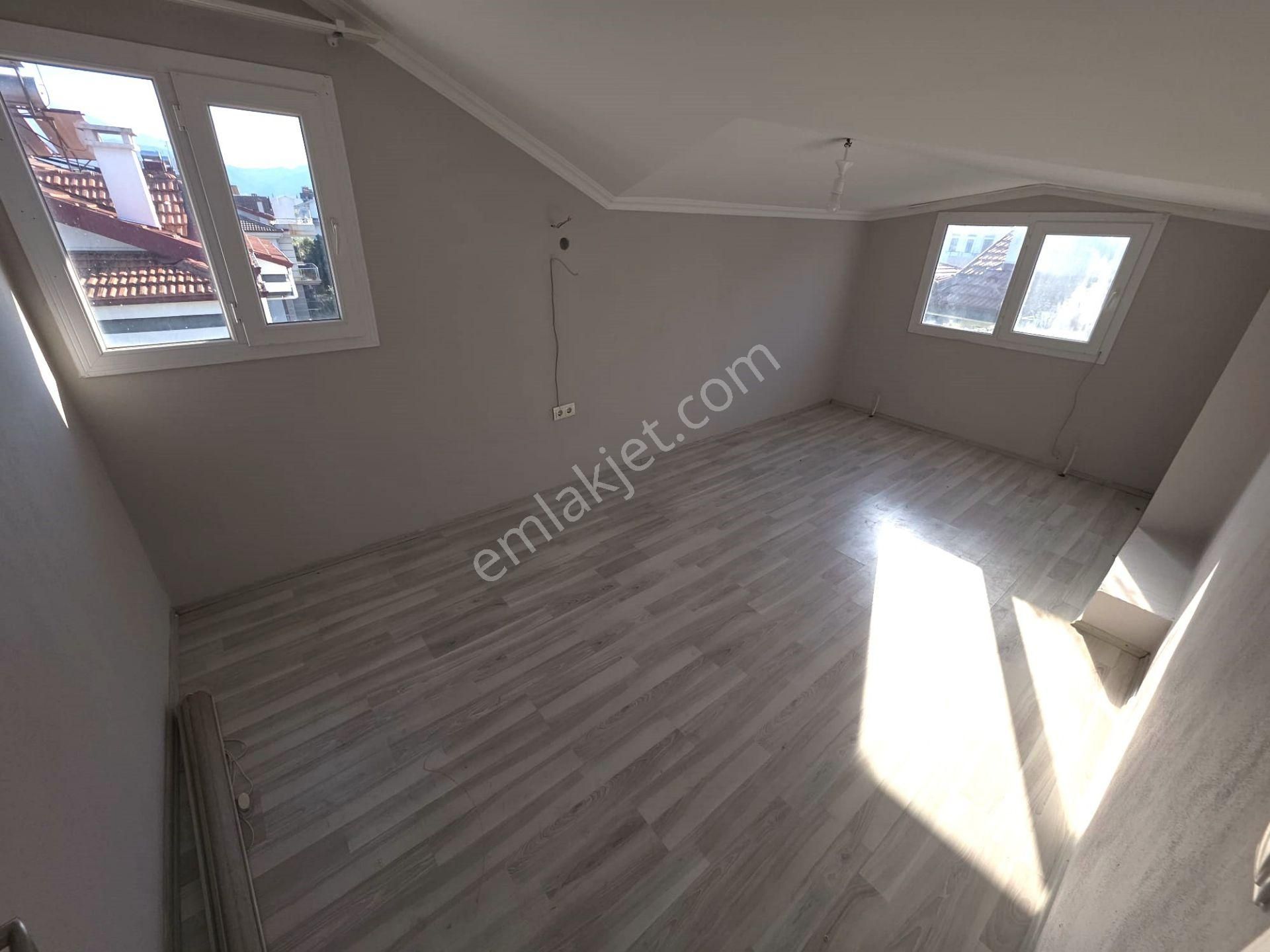 Goldhouse Den Kiralık Yenimahalede 4+1 Müstakil Girişli Dubleks Daire - Görsel 31