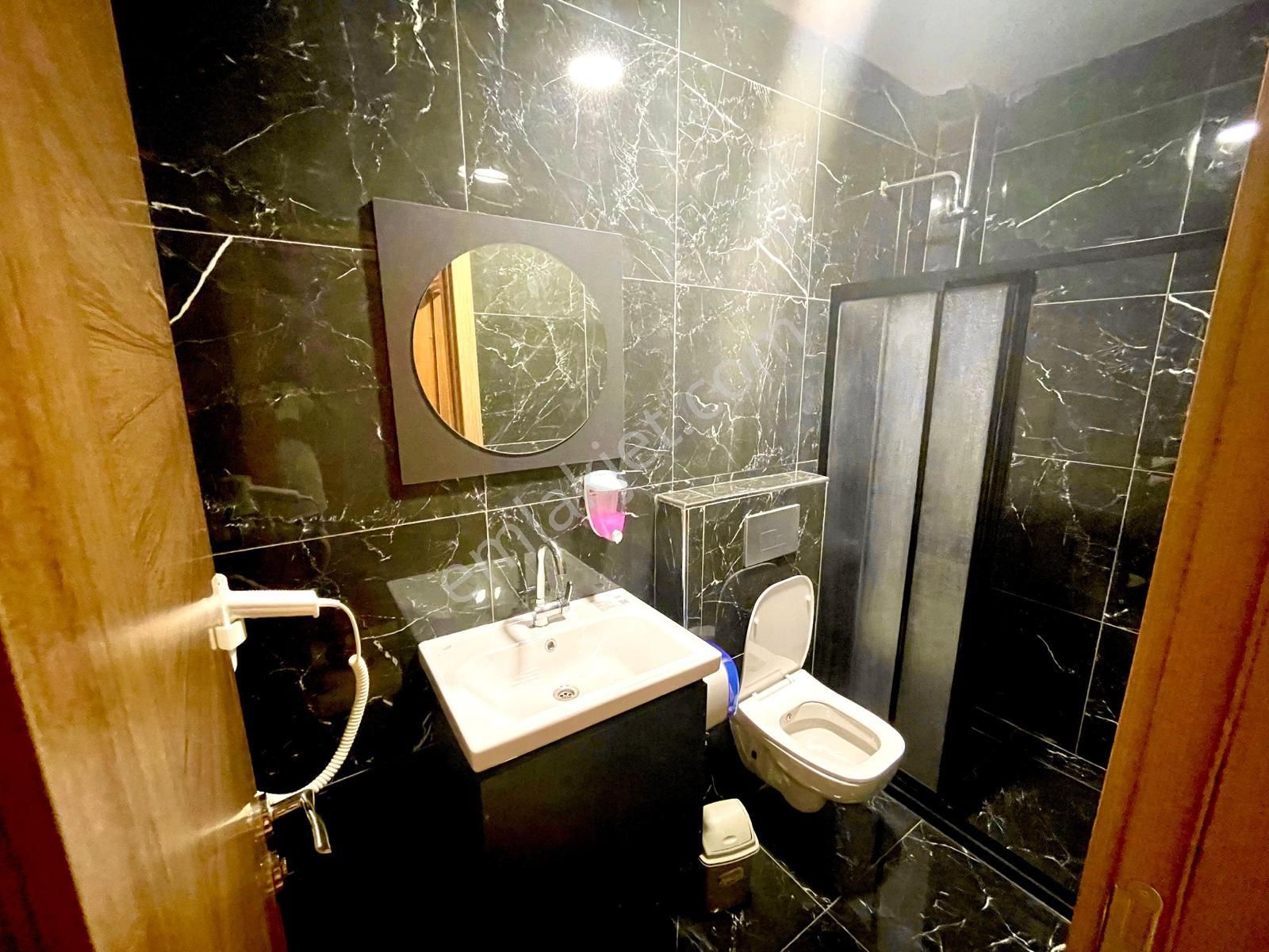 Gaziosmanpaşa Şemsipaşa'da 1+1 Ve 1+0 Jakuzili 7/24 Açık Günlük Daire - Görsel 18