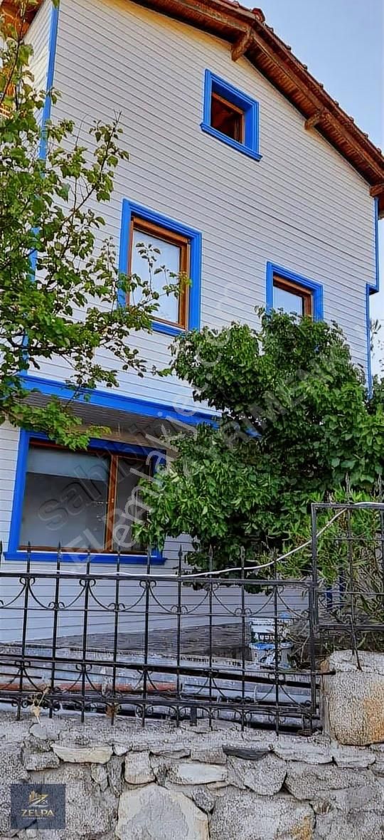 Marmara Adası' Nda Kendine Ait Koylu 3 Katlı 517 M2 Arsalı Villa - Görsel 10
