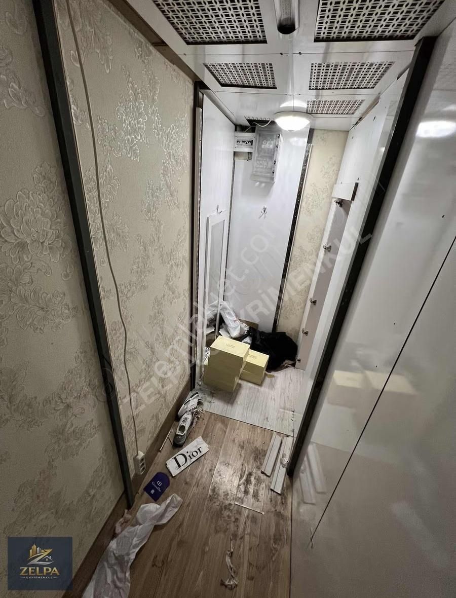 Venezia Avm Çarşı Pazar İçinde Kiralık Dükkan - Görsel 2