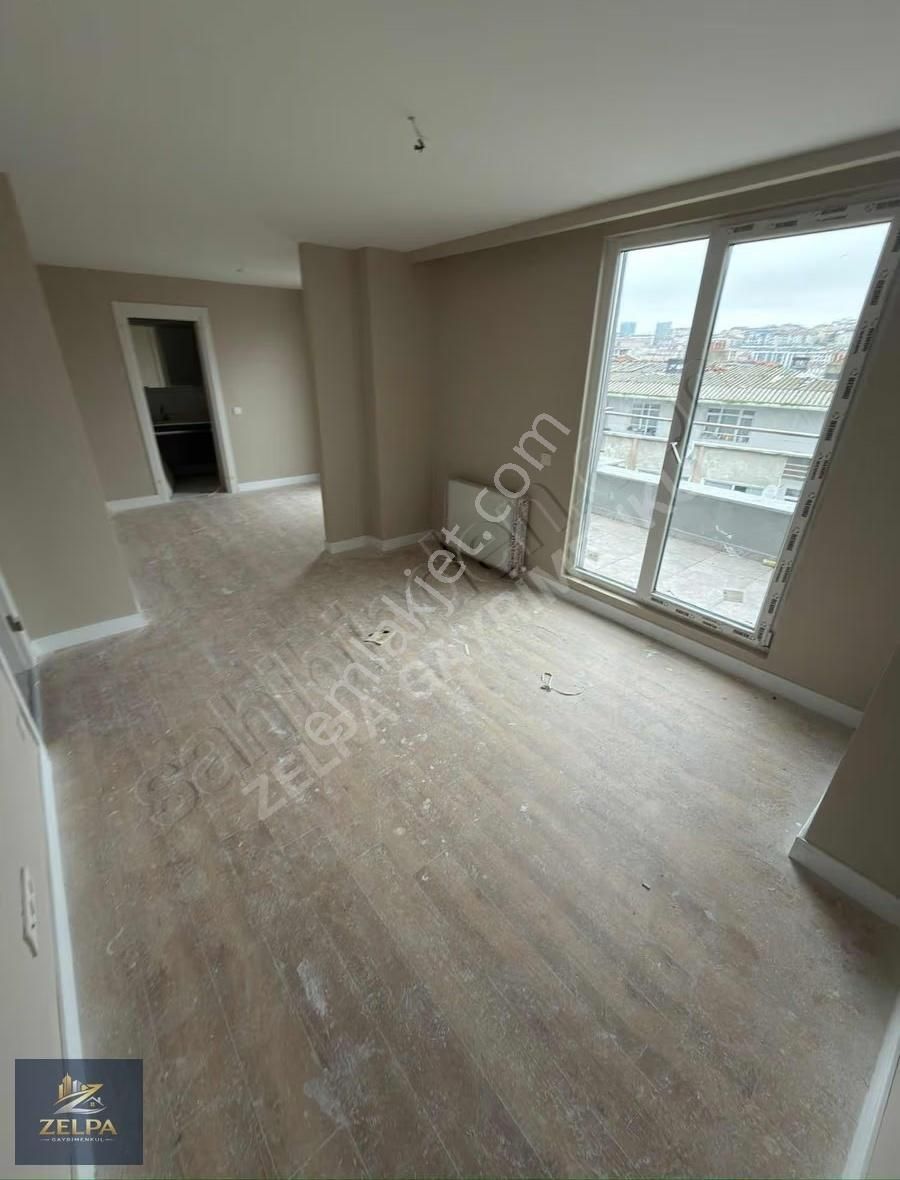 Baharyakada Geniş Metrekareli Acil Satılık 4+1 Daire - Görsel 7