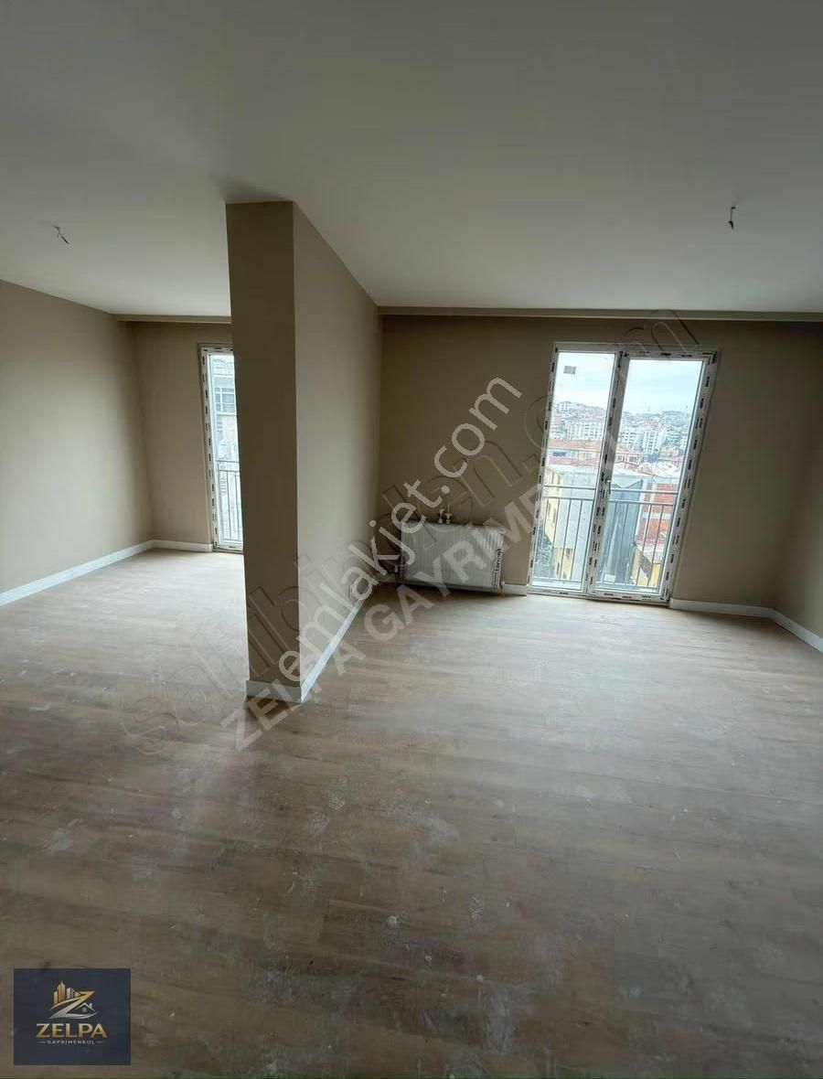 Baharyakada Geniş Metrekareli Acil Satılık 4+1 Daire - Görsel 2