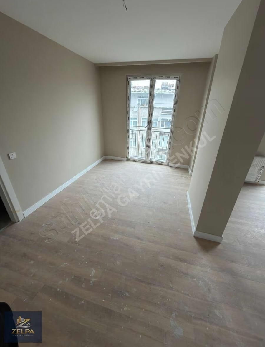 Baharyakada Geniş Metrekareli Acil Satılık 4+1 Daire - Görsel 9