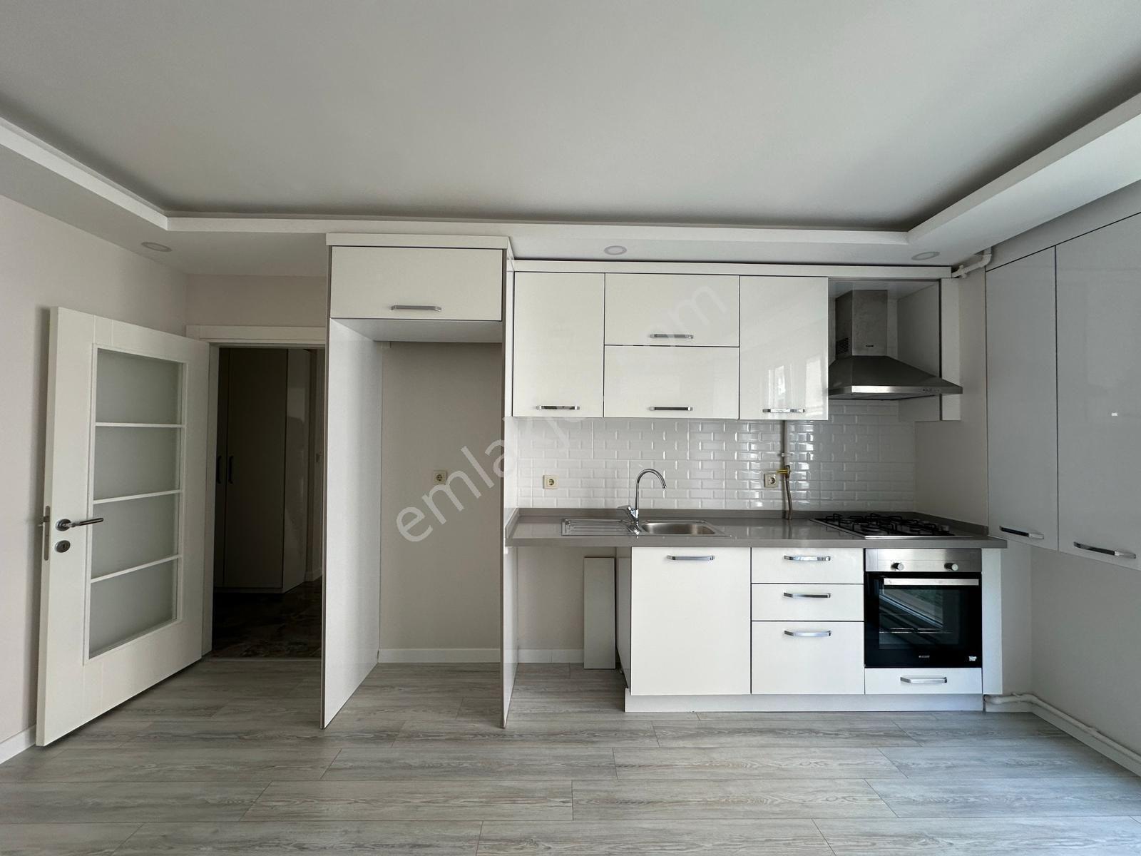 ▃artemin▃maltepe Yalı'da Sahil'e 3.bina 1.kat 90m² Lüks 2+1! - Görsel 12