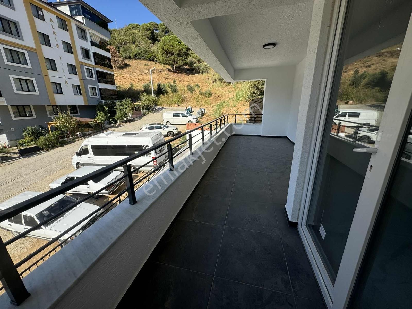 *yiğit Emlak Armutlu'dan*yılandar Mevkiinde*geniş*sıfır 2+1 - Görsel 2