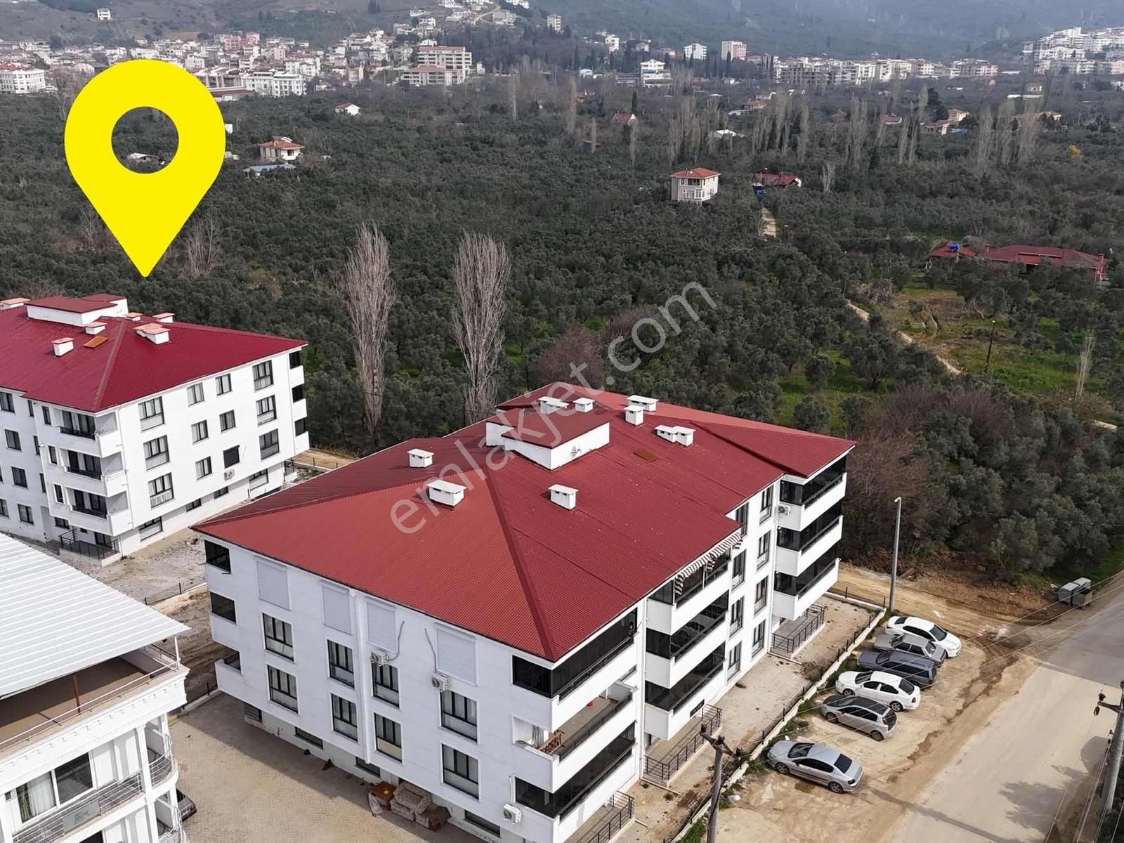 *yiğit Emlak Armutlu'dan*denize 150m*fırsat Daire*