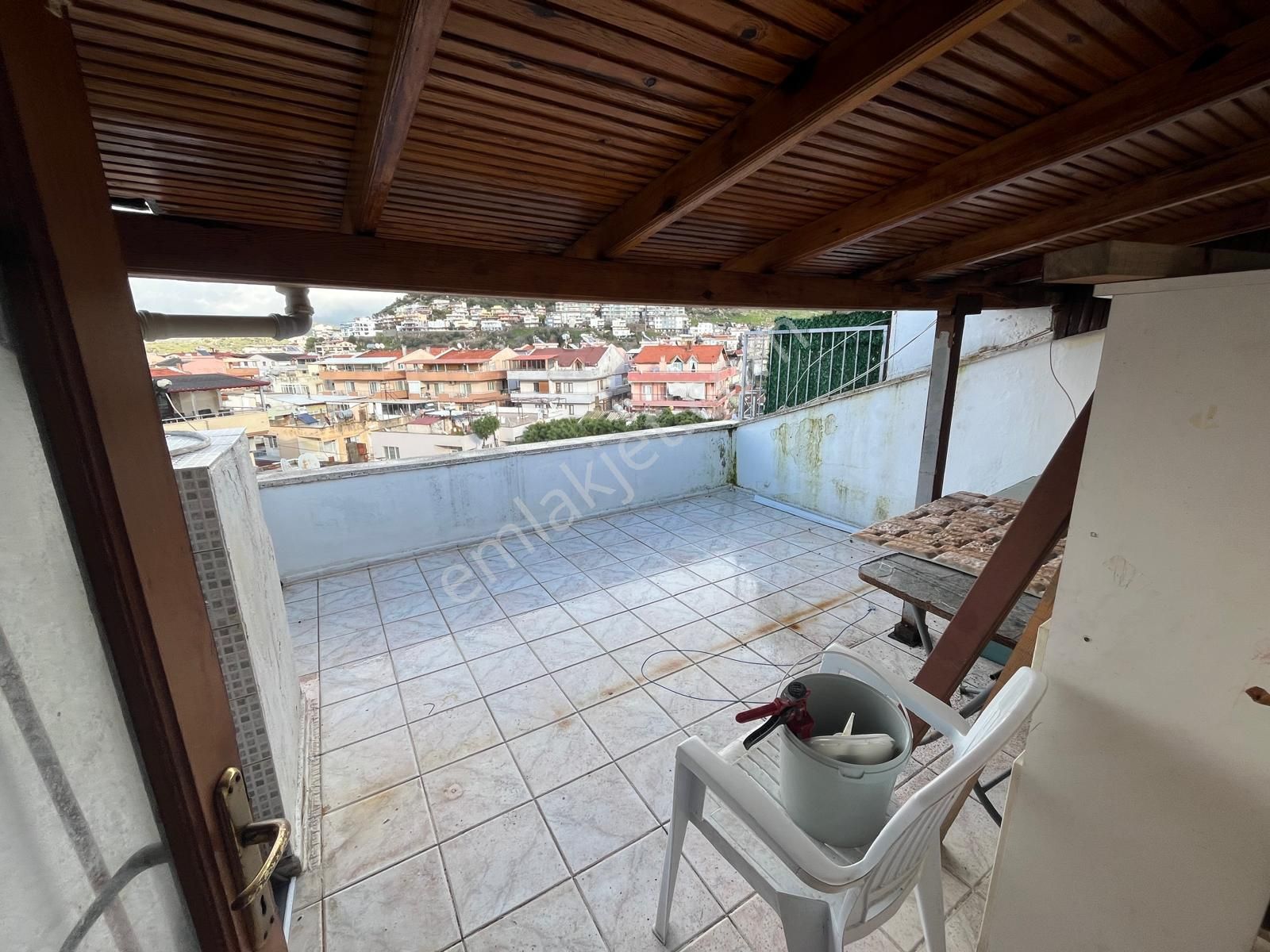 C.b. Route | Merkezi Konumda Denize Yakın Kiralık 5+1 Dubleks - Görsel 28