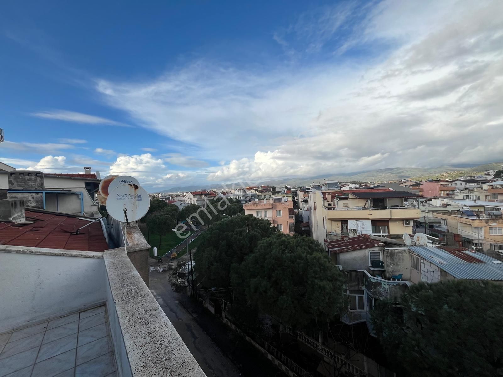 C.b. Route | Merkezi Konumda Denize Yakın Kiralık 5+1 Dubleks - Görsel 31