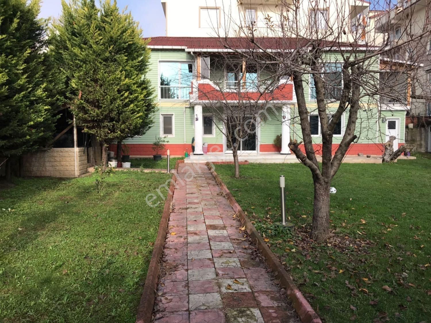 Uğur Şahin'den Satılık 510m² Arsa İçerisinde Müstakil Ev Bahçesi - Görsel 34