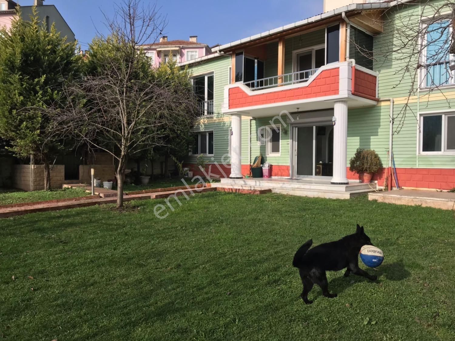 Uğur Şahin'den Satılık 510m² Arsa İçerisinde Müstakil Ev Bahçesi - Görsel 21