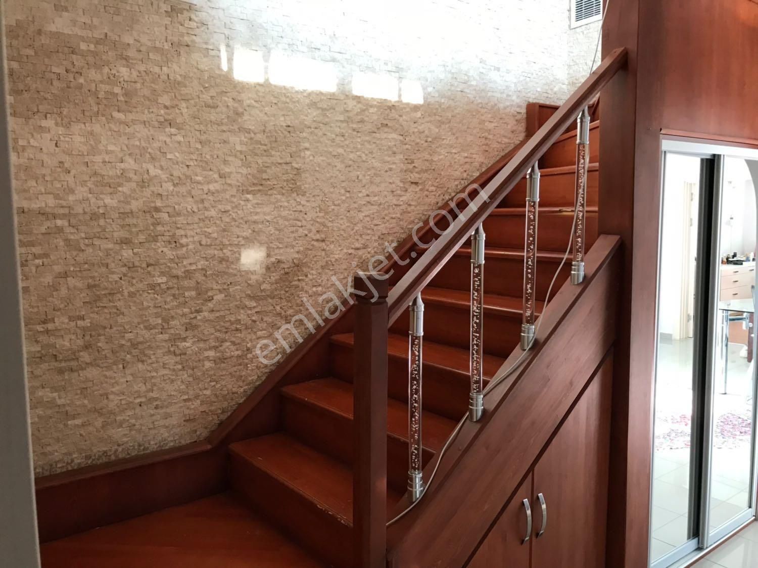 Uğur Şahin'den Satılık 510m² Arsa İçerisinde Müstakil Ev Bahçesi - Görsel 12