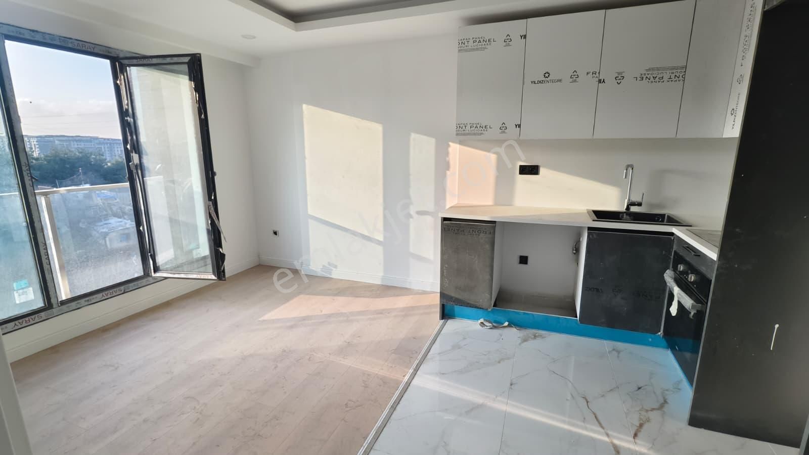 İstova Green Kağıthanede 5.kat Kiralık 2+1 Daire - Görsel 2