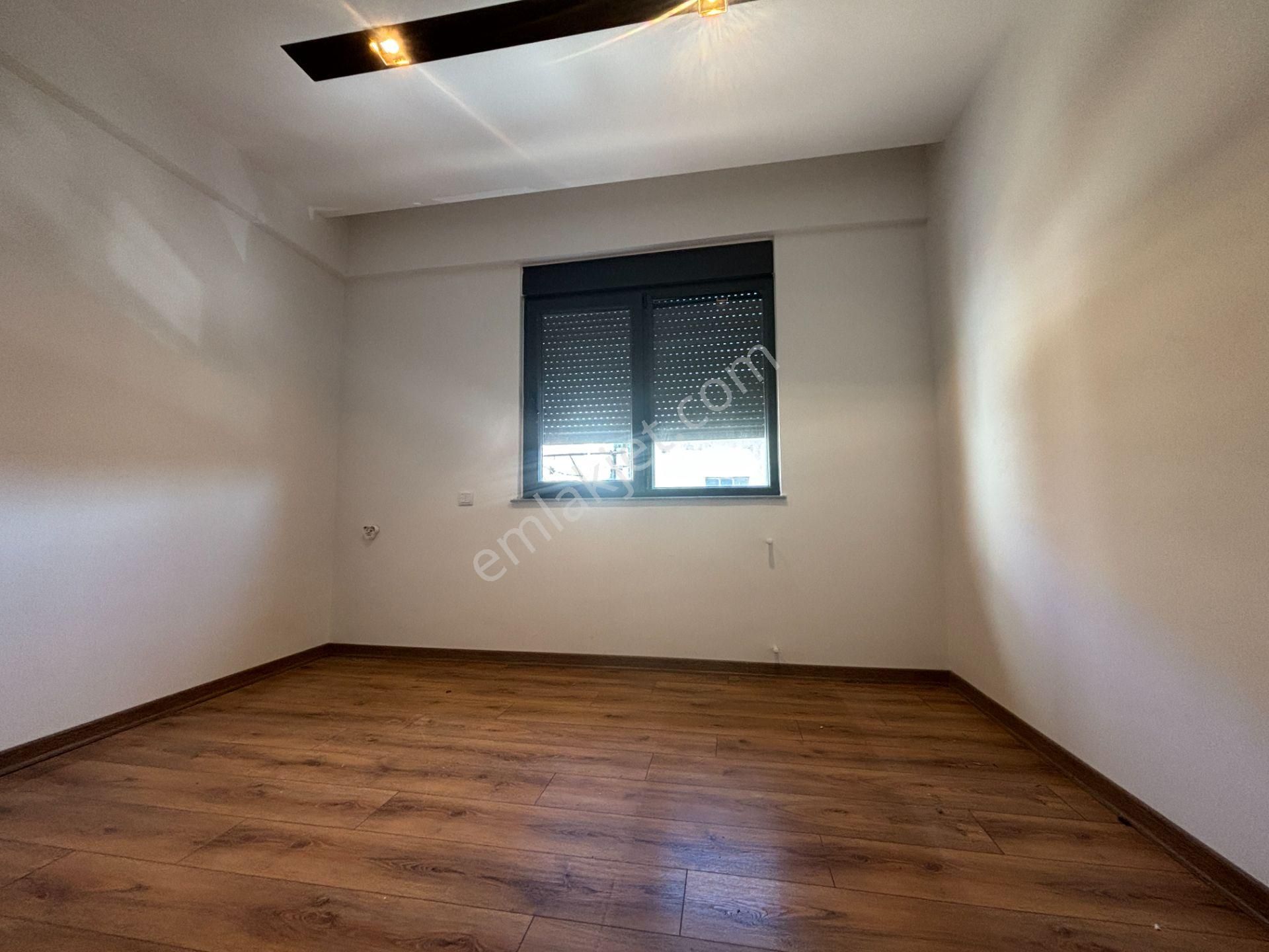 Büyükşehir Belediye Arkası Arakat Kullanışlı 1+1 Kiralık - Görsel 11