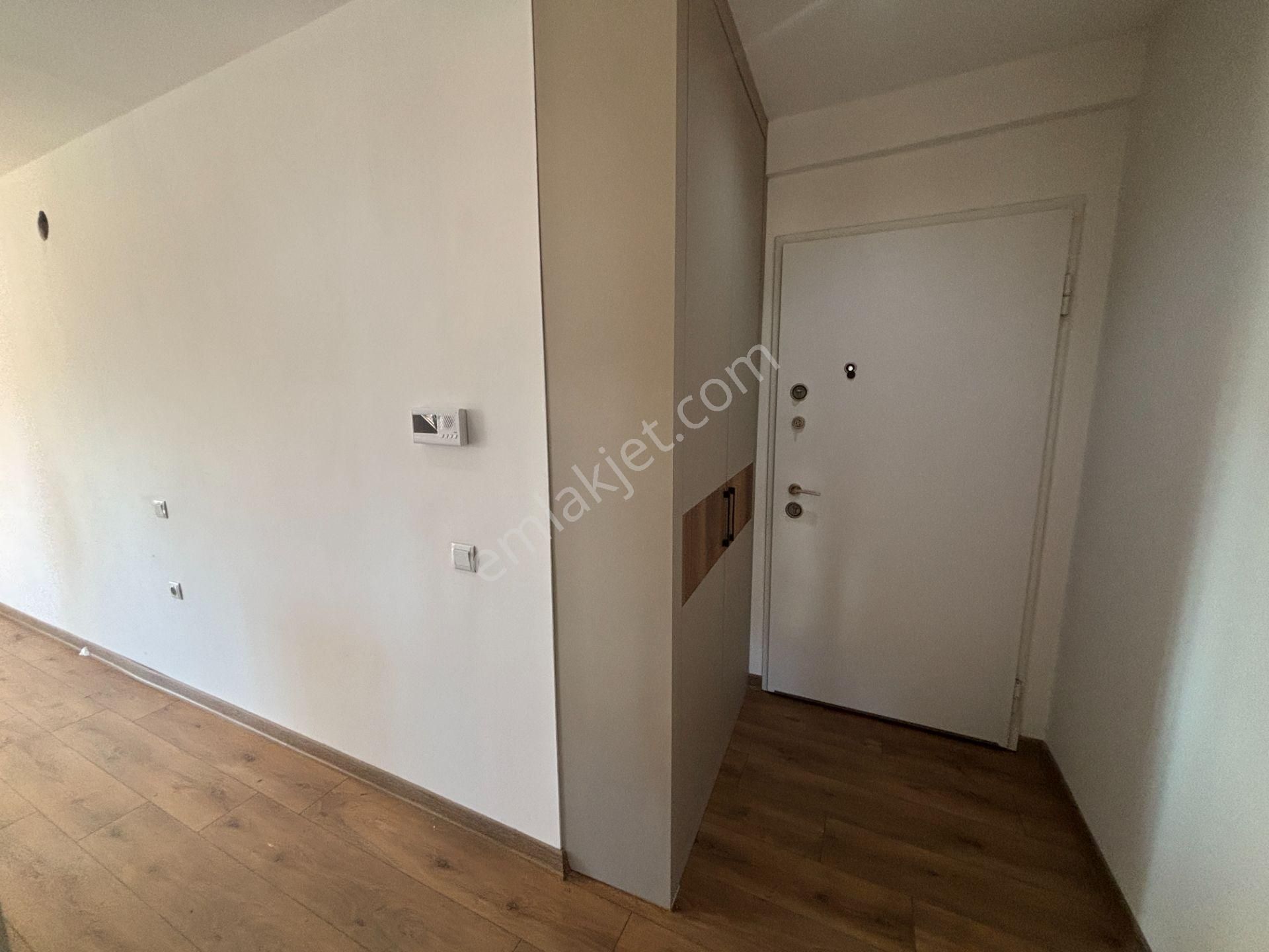 Büyükşehir Belediye Arkası Arakat Kullanışlı 1+1 Kiralık - Görsel 15
