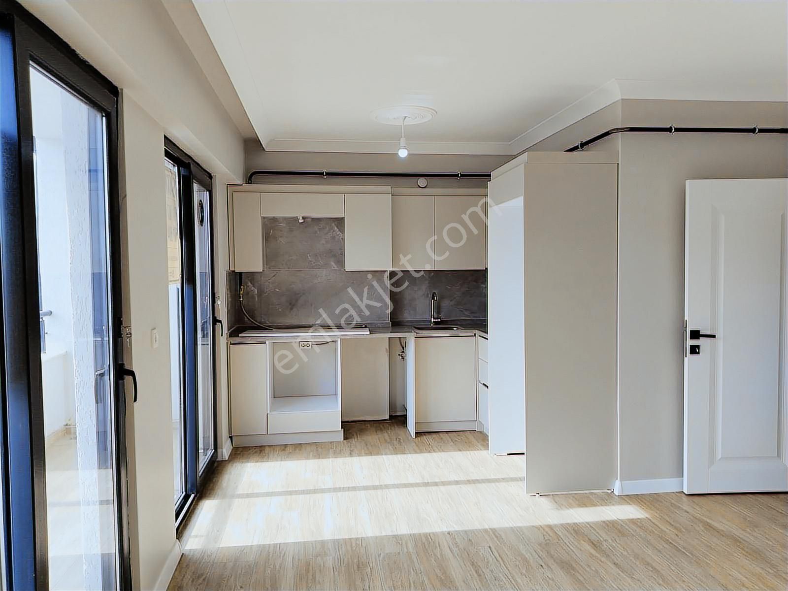 Akermax Gayrimenkulden Satılık Manzaralı Önü Açık Ferah Daire - Görsel 7