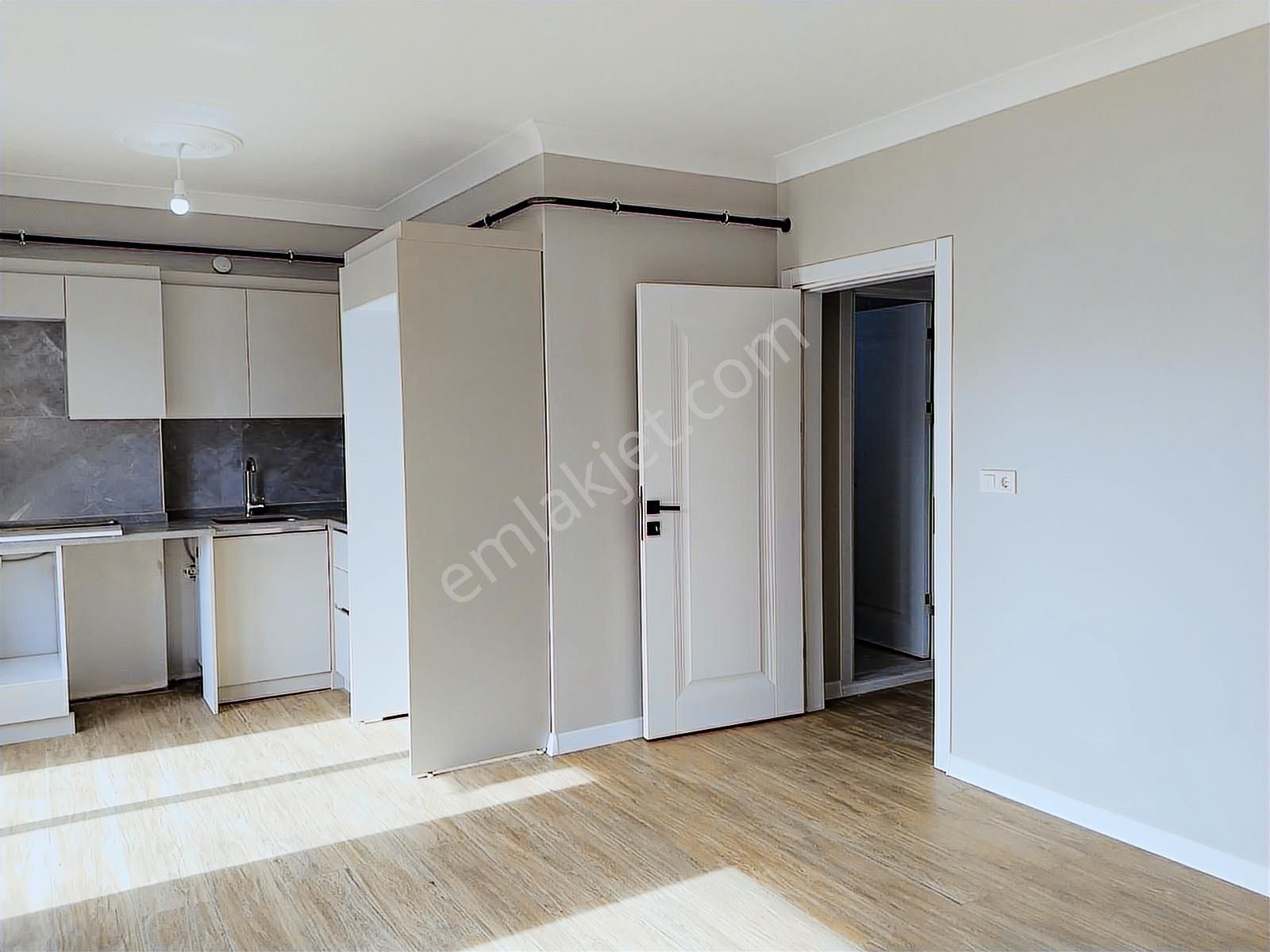 Akermax Gayrimenkulden Satılık Manzaralı Önü Açık Ferah Daire - Görsel 13