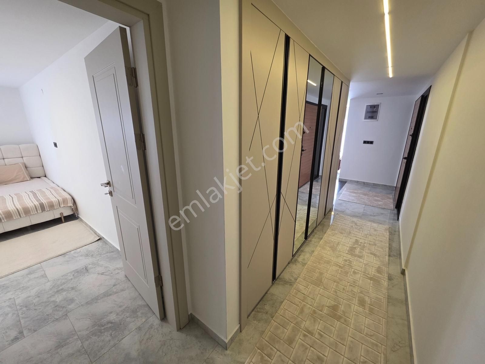 Kuşadasında Denize Yakın 4+1 Sıfır Müstakil Eşyalı Satılık Villa - Görsel 31