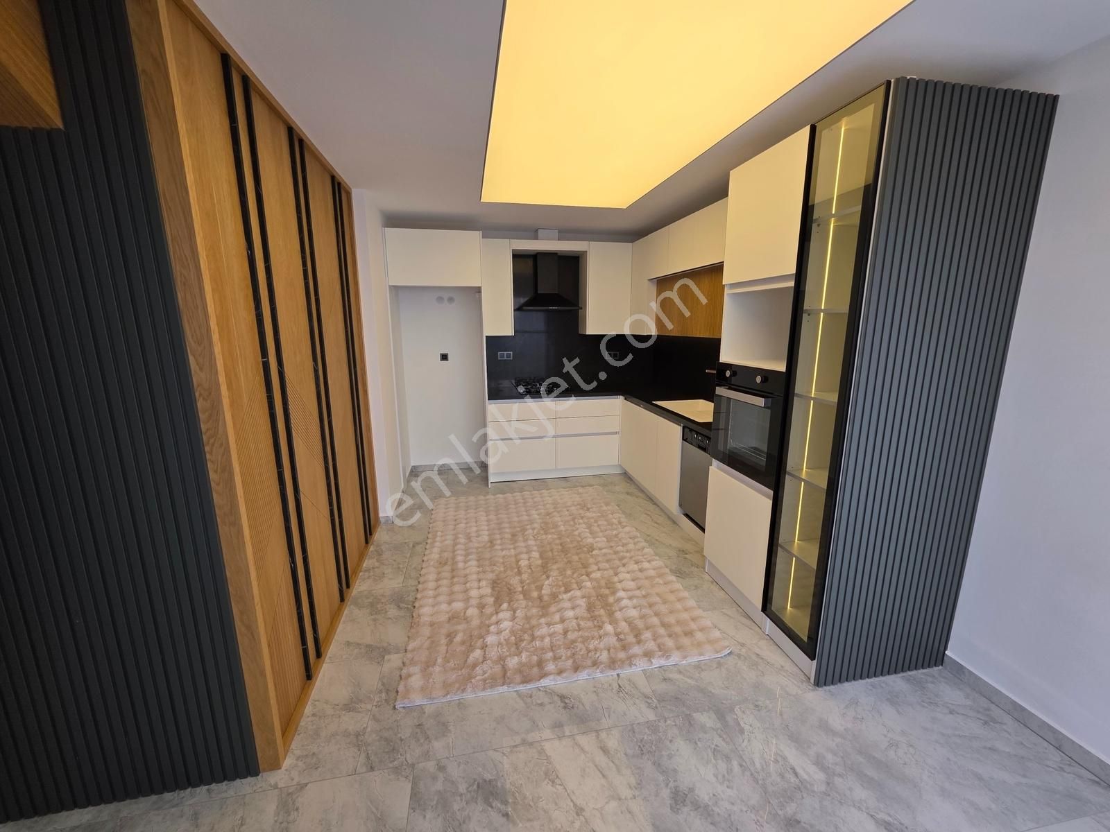 Kuşadasında Denize Yakın 4+1 Sıfır Müstakil Eşyalı Satılık Villa - Görsel 29