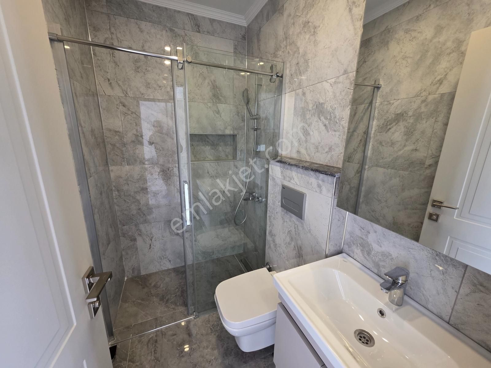 Kuşadasında Denize Yakın 4+1 Sıfır Müstakil Eşyalı Satılık Villa - Görsel 25